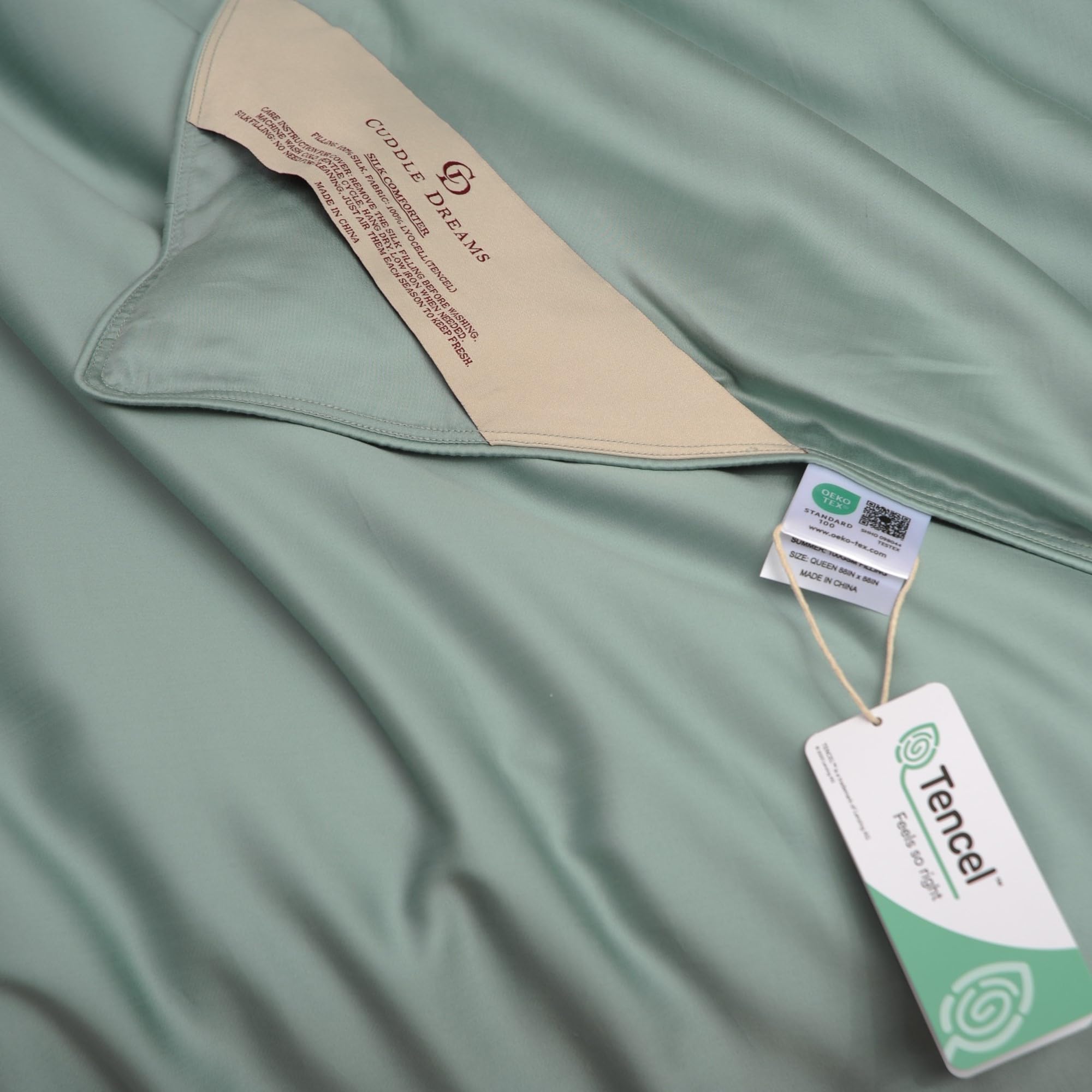 Amazon.com: CUDDLE DREAMS Silk Filled Comforter for All Season ...