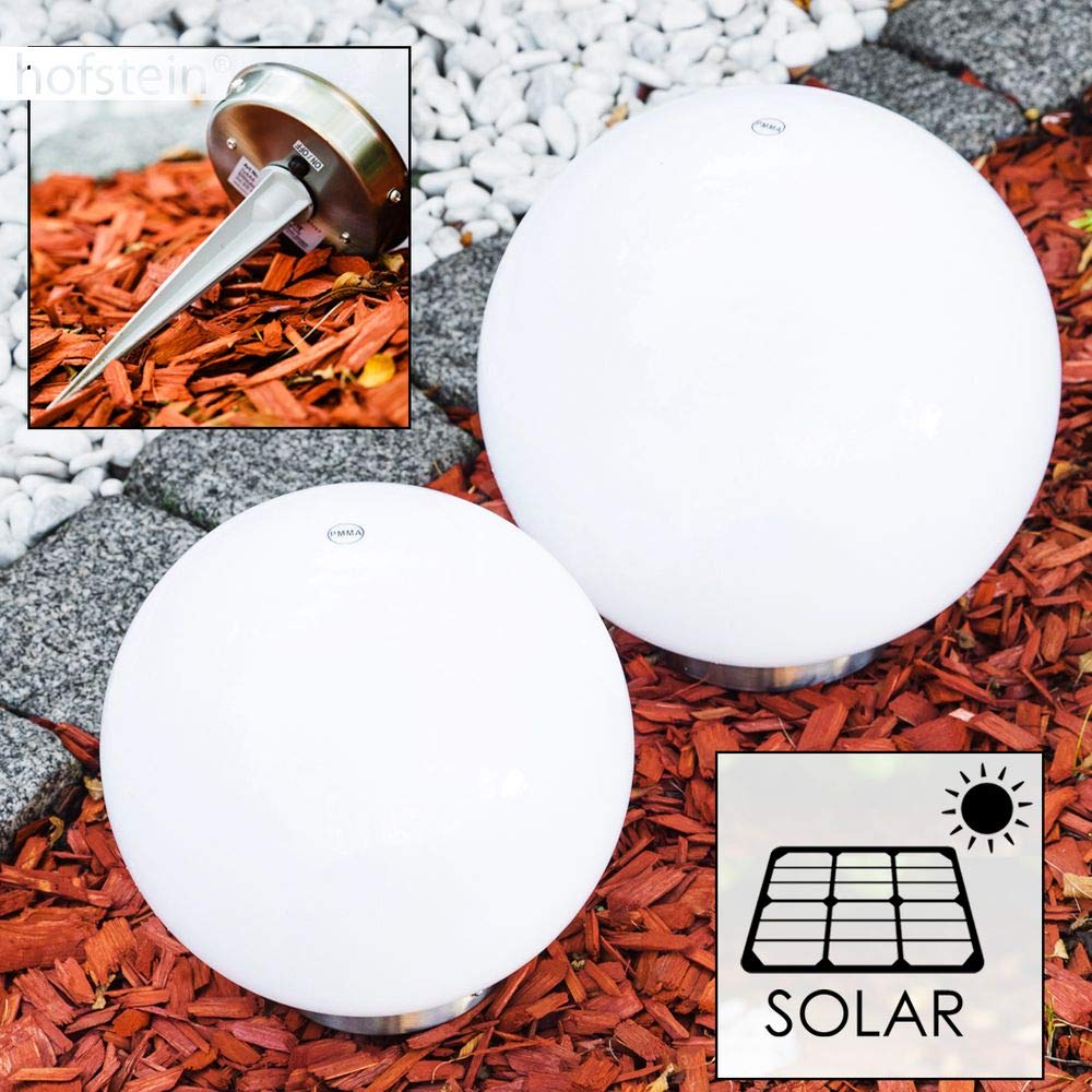 Lampada solare Nassau, set di 2 lampade a sfera, lampade a sfera in plastica bianca, Ø 25 e 30 cm con picchetto di terra, con interruttore on/off, lampade solari con interruttore crepuscolare
