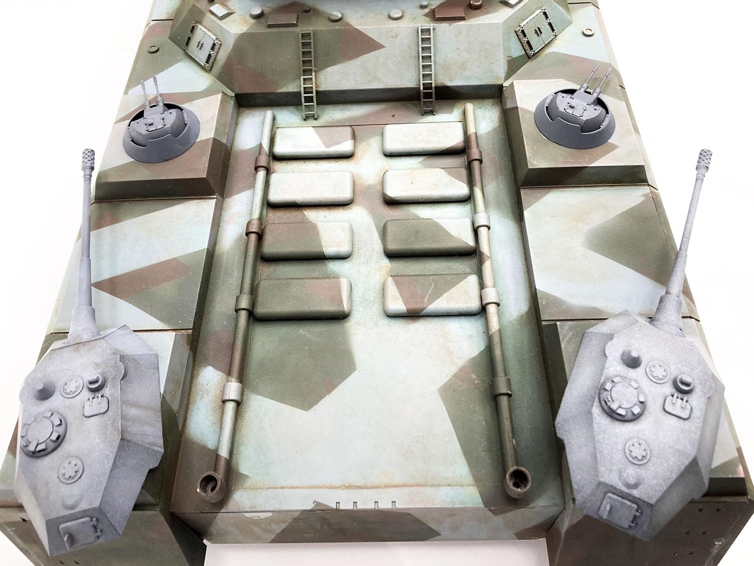 Modelcollect UA72355 - 1:72 German WWII P.1000 Rat, 1944