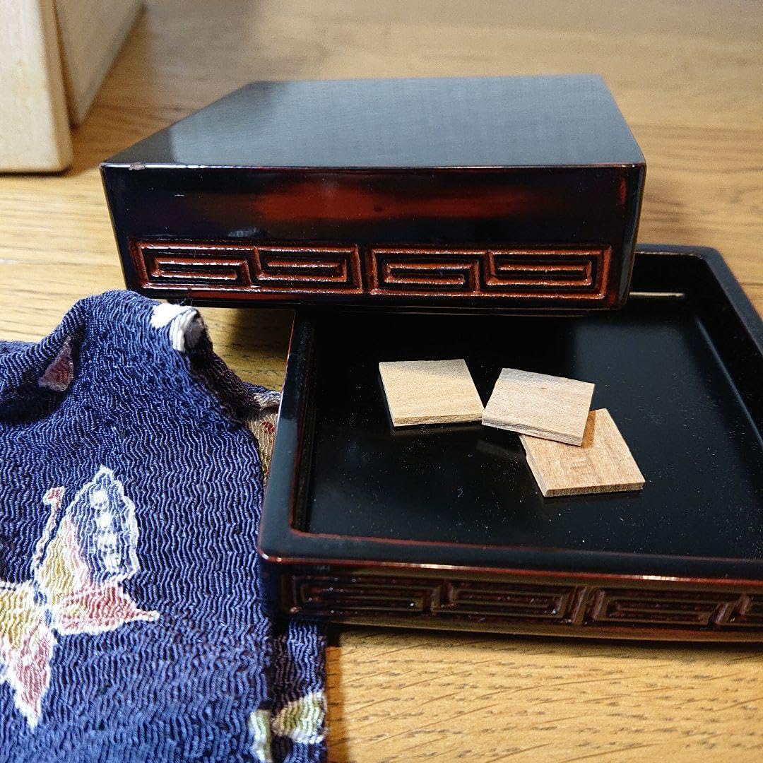 Amazon.co.jp: 香合 塗分山水文様 肉池香合 : ホーム＆キッチン