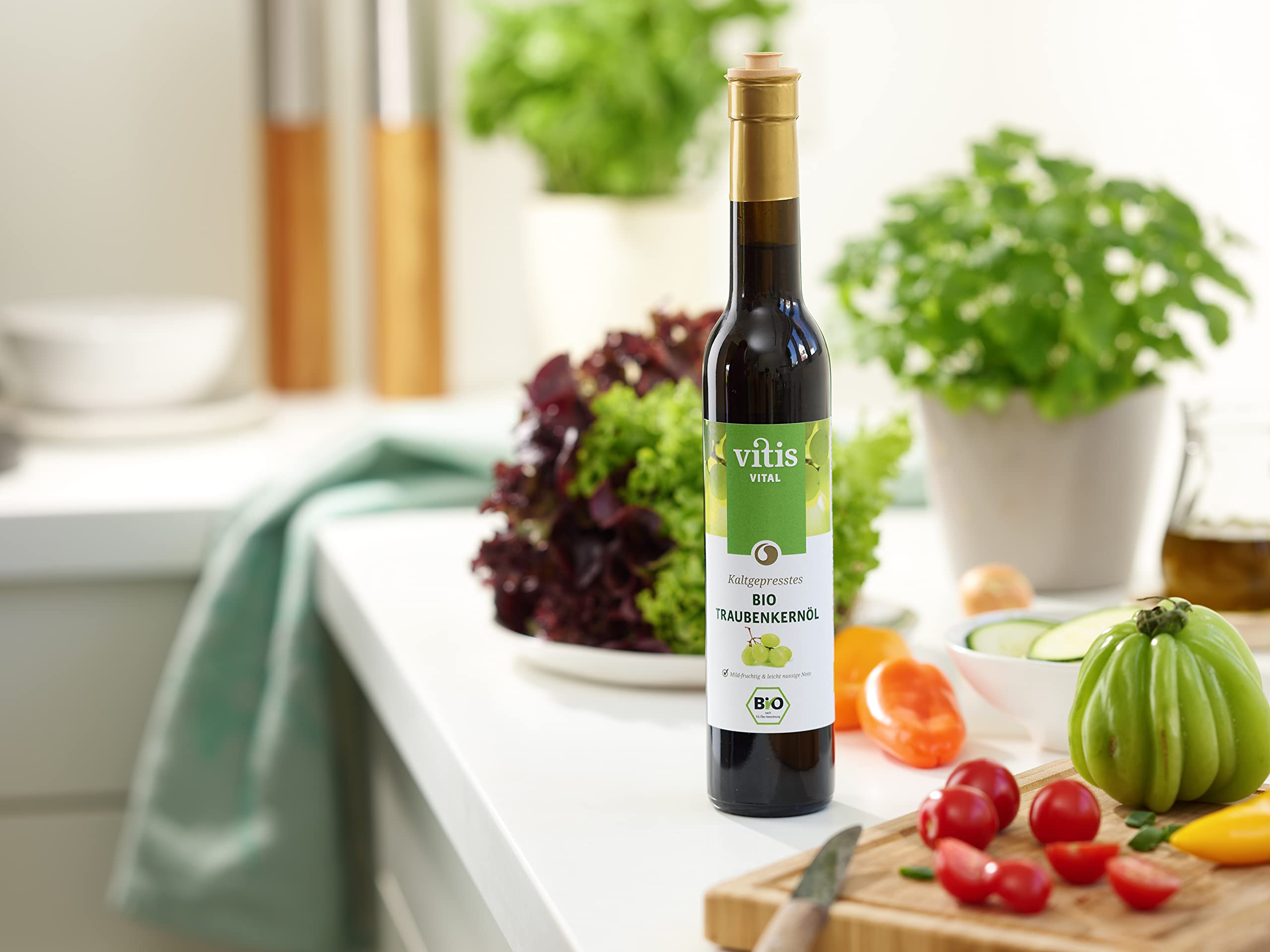 Vitis Bio Traubenkernöl kaltgepresst 250ml – natives Speiseöl reich an Vitamin E – zum Braten, Kochen, Backen & Salat – von der Mosel