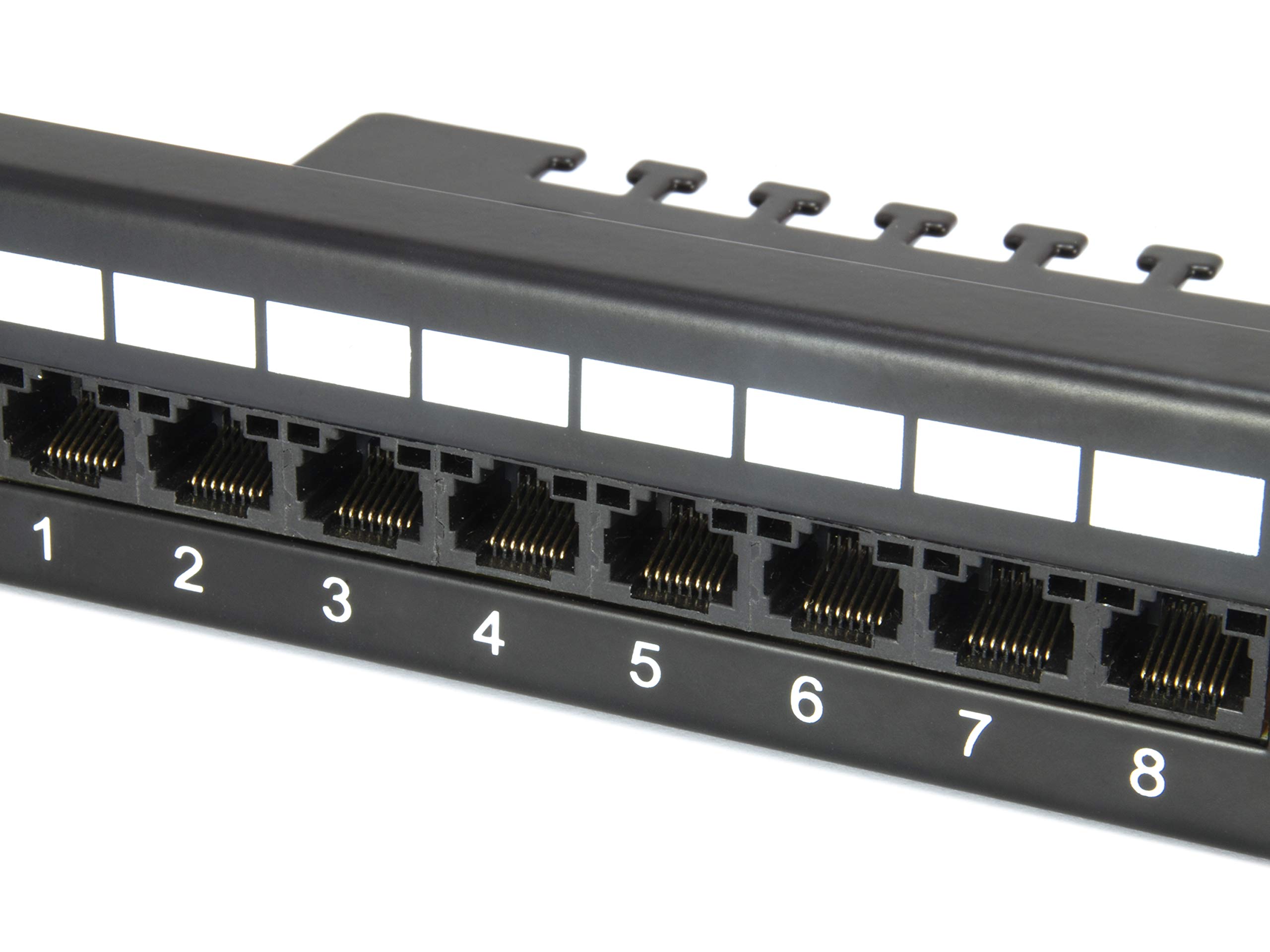 Equip Panel de Parcheo 24 Puertos Cat 6 sin Blindaje