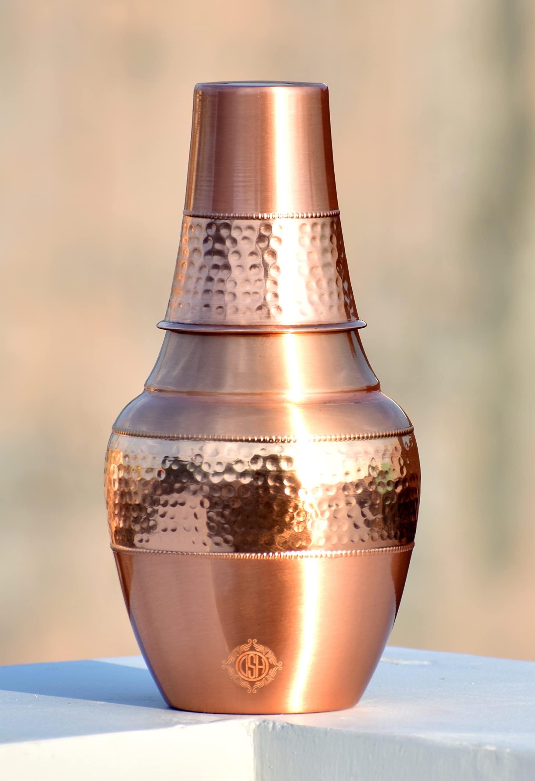 - DSH CRAFTING YOUR CURIOSITY Bedroom Copper Bottle Jug with Inbuilt Glass Copper Pitcher Storage Water Home, Kitchen, Office, Benefits for Health (Jug 1600-ml, Glass-250 ml) (Venus-Matt)