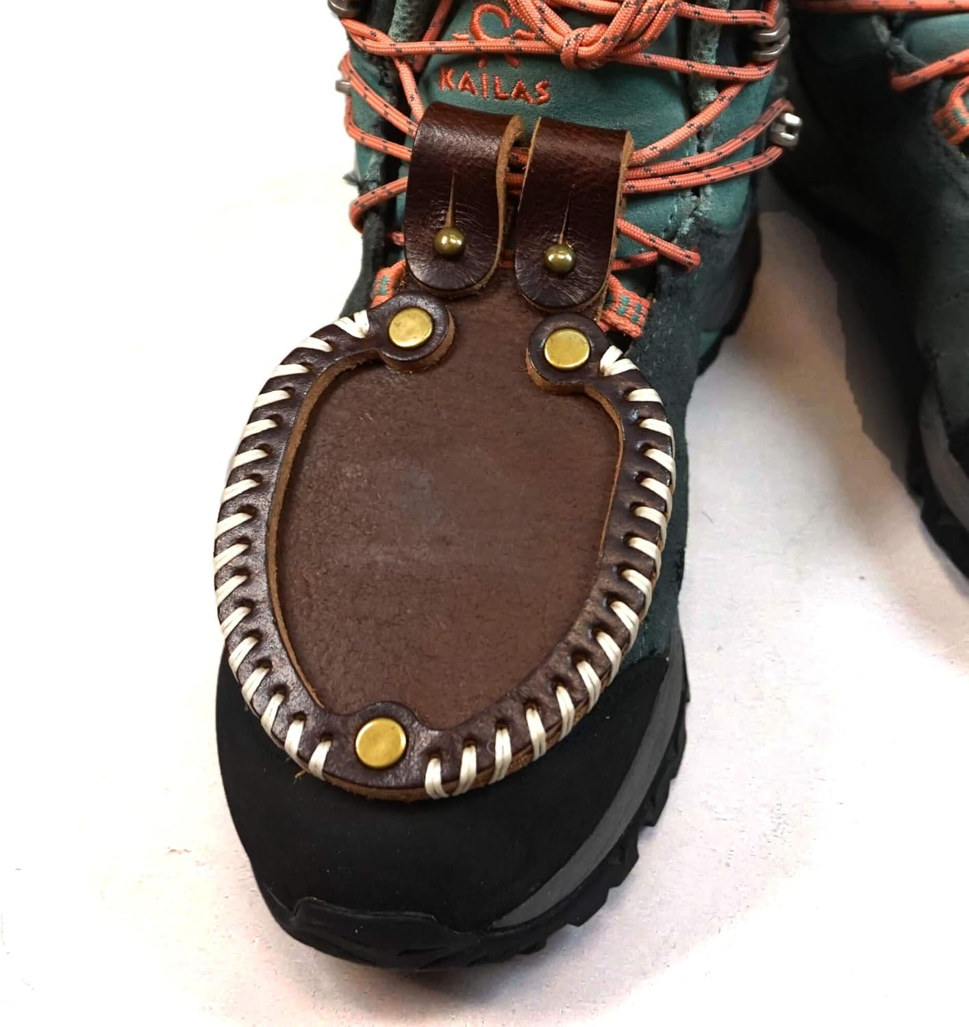 Tas Trost Leather Gun Barrel Rest,Toe Protector Padded for Hunting Trap and Skeet Shooters,Hunting Accessories (Brown) : Sports & Outdoors