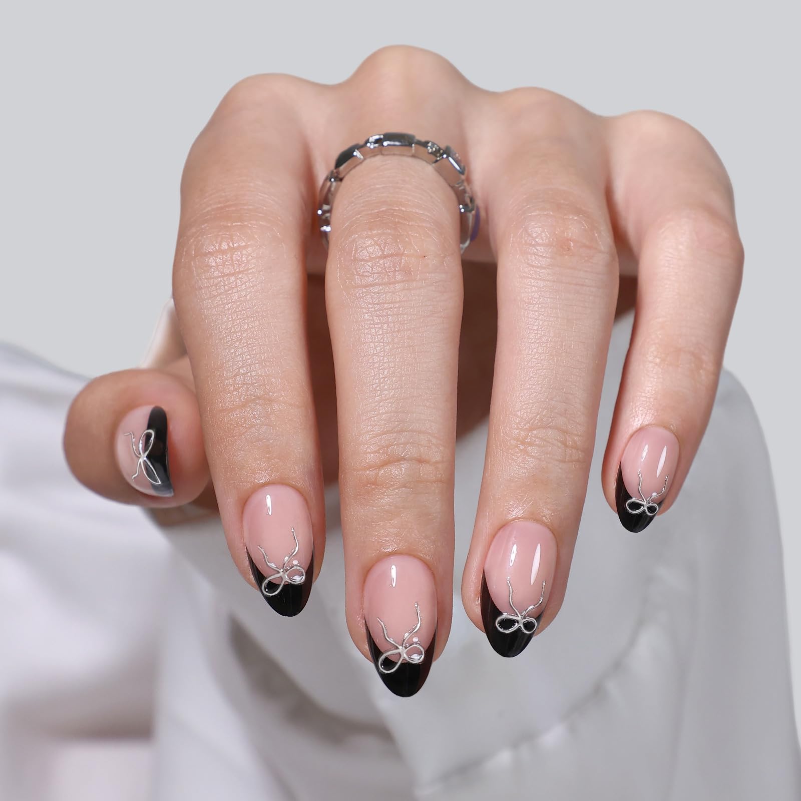 SHANGMENG Black French Tip Press on Nails Short with 3D Bow Design - Soft Gel Almond Fake Nails for Women Gift, Natural Stick on Nails with Glue in 16