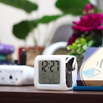 Amazon.co.jp: ルパン三世 目覚まし時計 置き時計 学生クロック 大音量