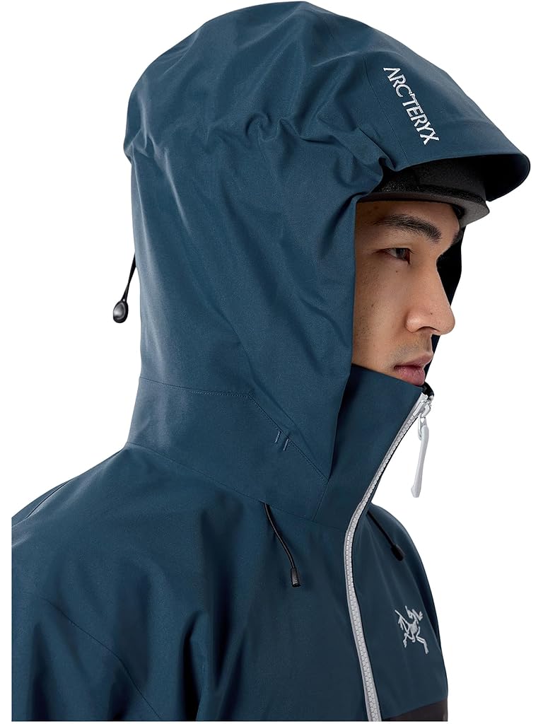 Black Arc'teryx Beta AR Jacket