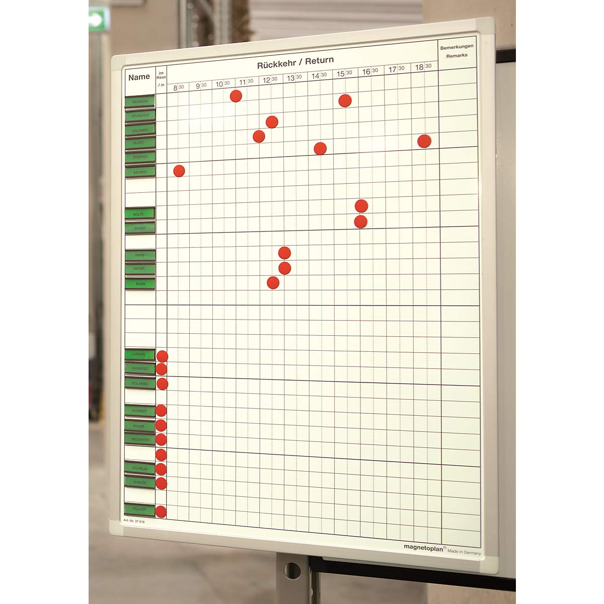 magnetoplan An und Abwesenheitsplaner, Aluminiumrahmen mit Zubehör für 30 Mitarbeiter, magnethaftendes Whiteboard, 45 x 60 cm, weiß