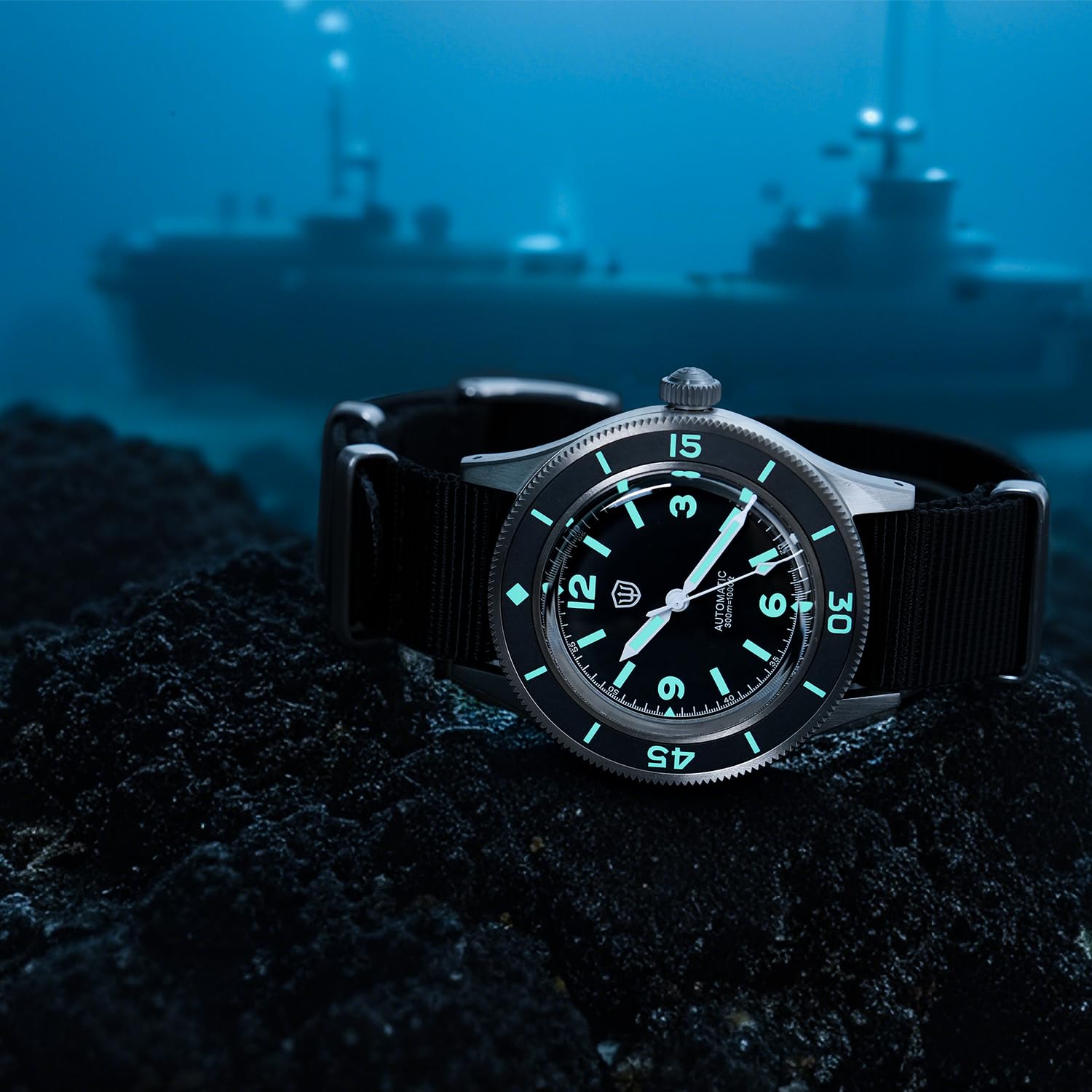 watchdives Orologio subacqueo da uomo, vintage, WD50 Fathoms NH35 NH38, 40 mm, vetro curvo, impermeabile fino a 300 m, quadrante nero con cinturino in nylon