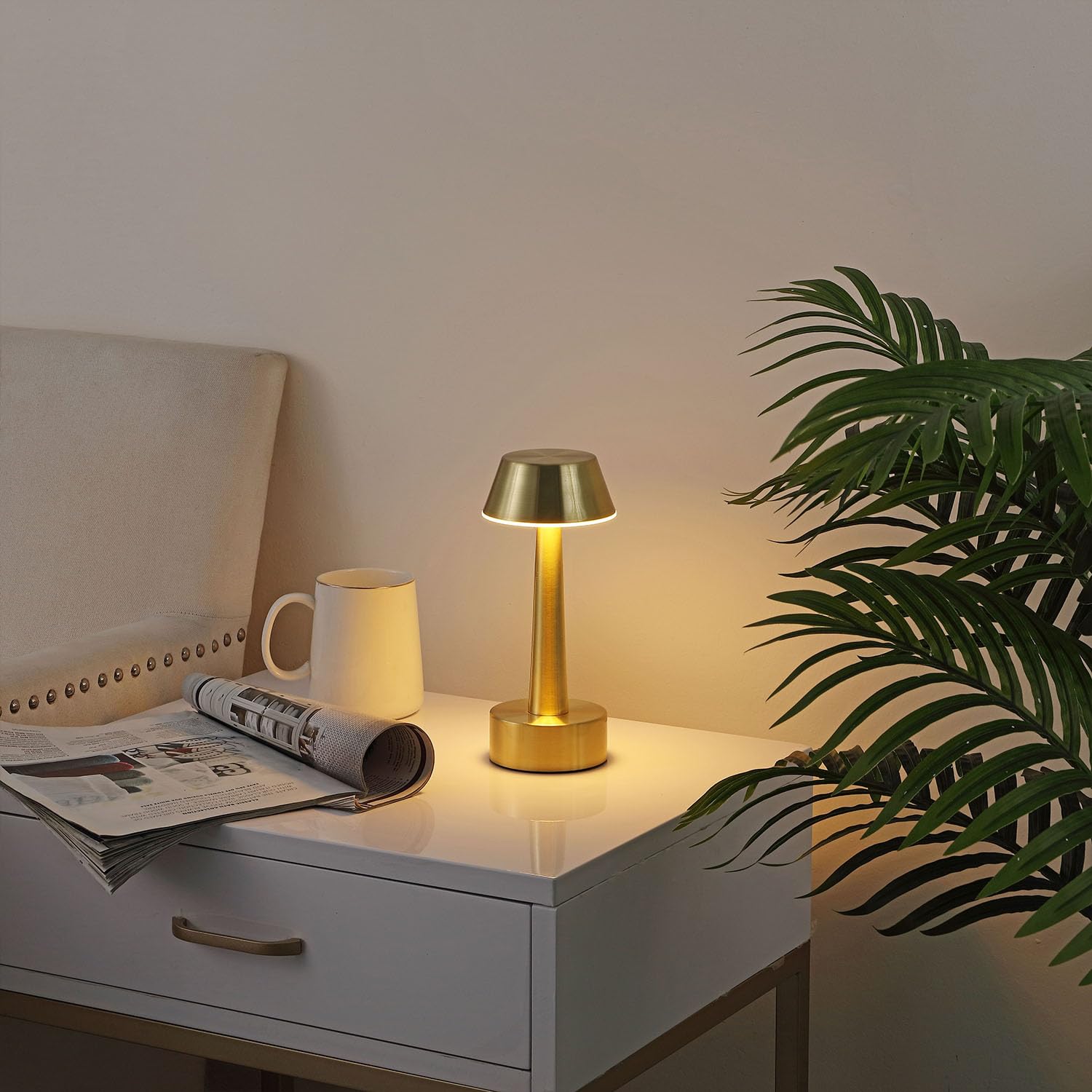 OCEST Pequeña lámpara de mesa inalámbrica, recargable por USB, 2 unidades, lámpara de mesa con batería, lámparas de jardín al aire libre, 3 colores táctiles regulables, lámpara de mesita de noche,