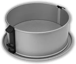 USA Pan Global Leak-Proof Classic Nonstick Springform Pan, 9-Inch
