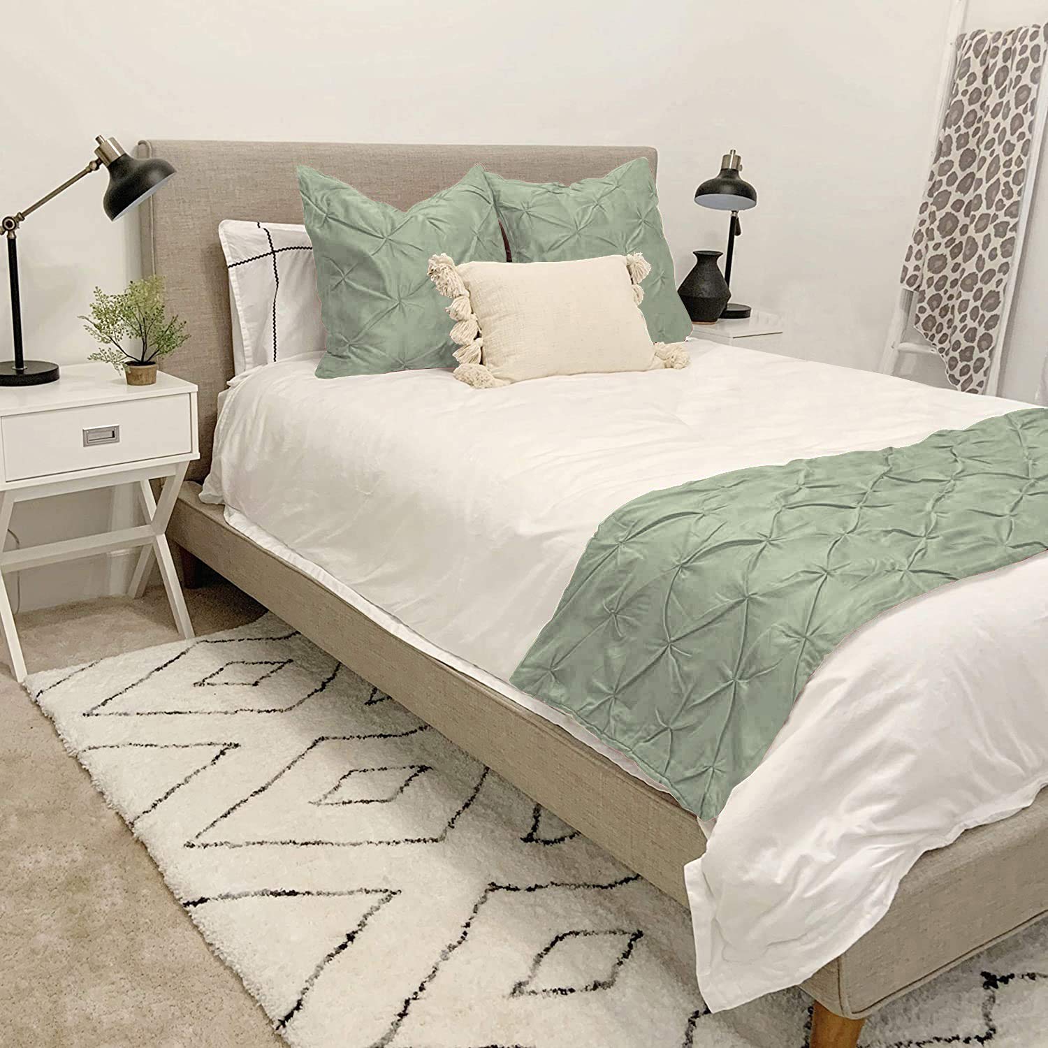 Twin Size 800 TC 3 Piece Pinch Pleated Bed Runner 1 Bed Runner 2 Euro Shams Sage Solid