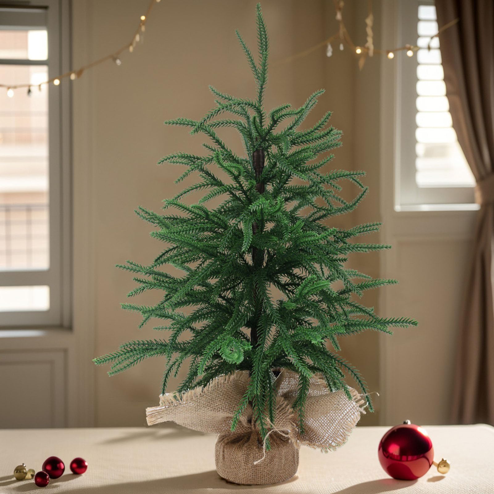 Piccolo albero di Natale artificiale, 60 cm, mini pino verde, decorazione da tavolo per casa, centrotavola per le vacanze, decorazione per tavolo da pranzo al chiuso