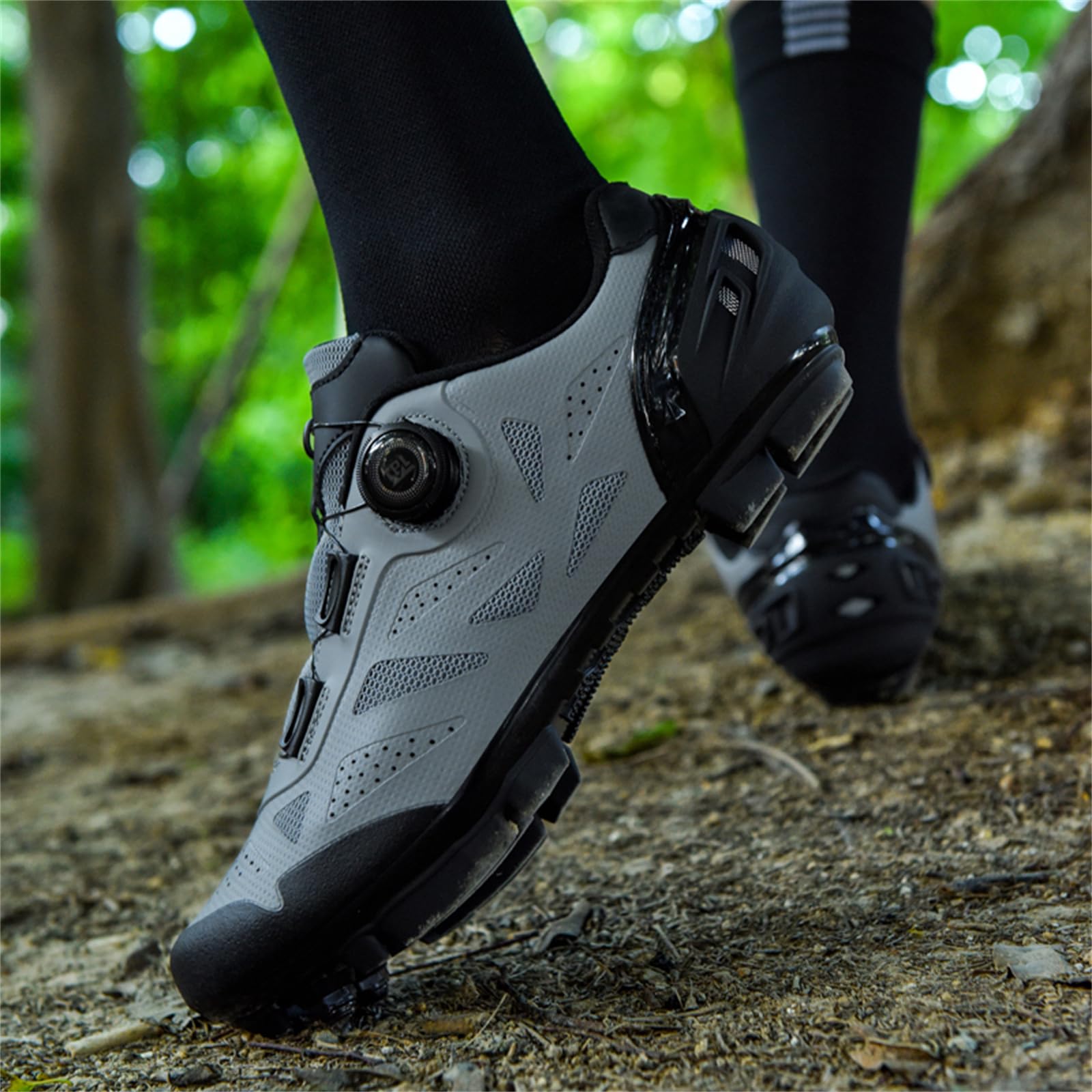 Scarpe da Mountain Bike da Uomo Scarpe da Ciclismo MTB Compatibili con Il Sistema SPD per La Guida All'aperto Indoor con Tacchetti SPD