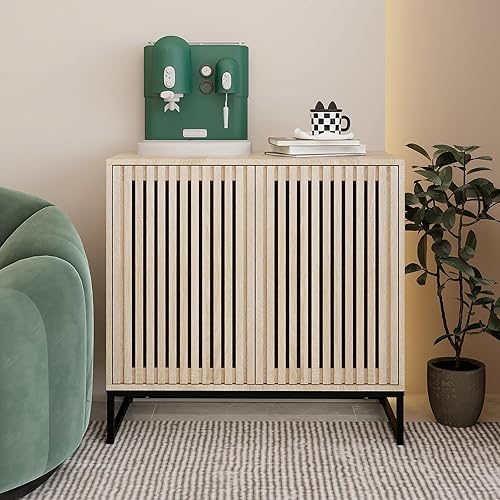 FairyHaus Armario de almacenamiento con puertas de diseño de 2 rejillas, gabinete de buffet natural con almacenamiento y estante ajustable, armarios