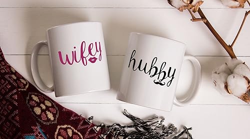 Miniatura 4 de Wifey And Hubby - Juego de tazas de café de cerámica de 11 onzas para parejas, regalos divertidos para parejas para él y ella, juego de regalo para