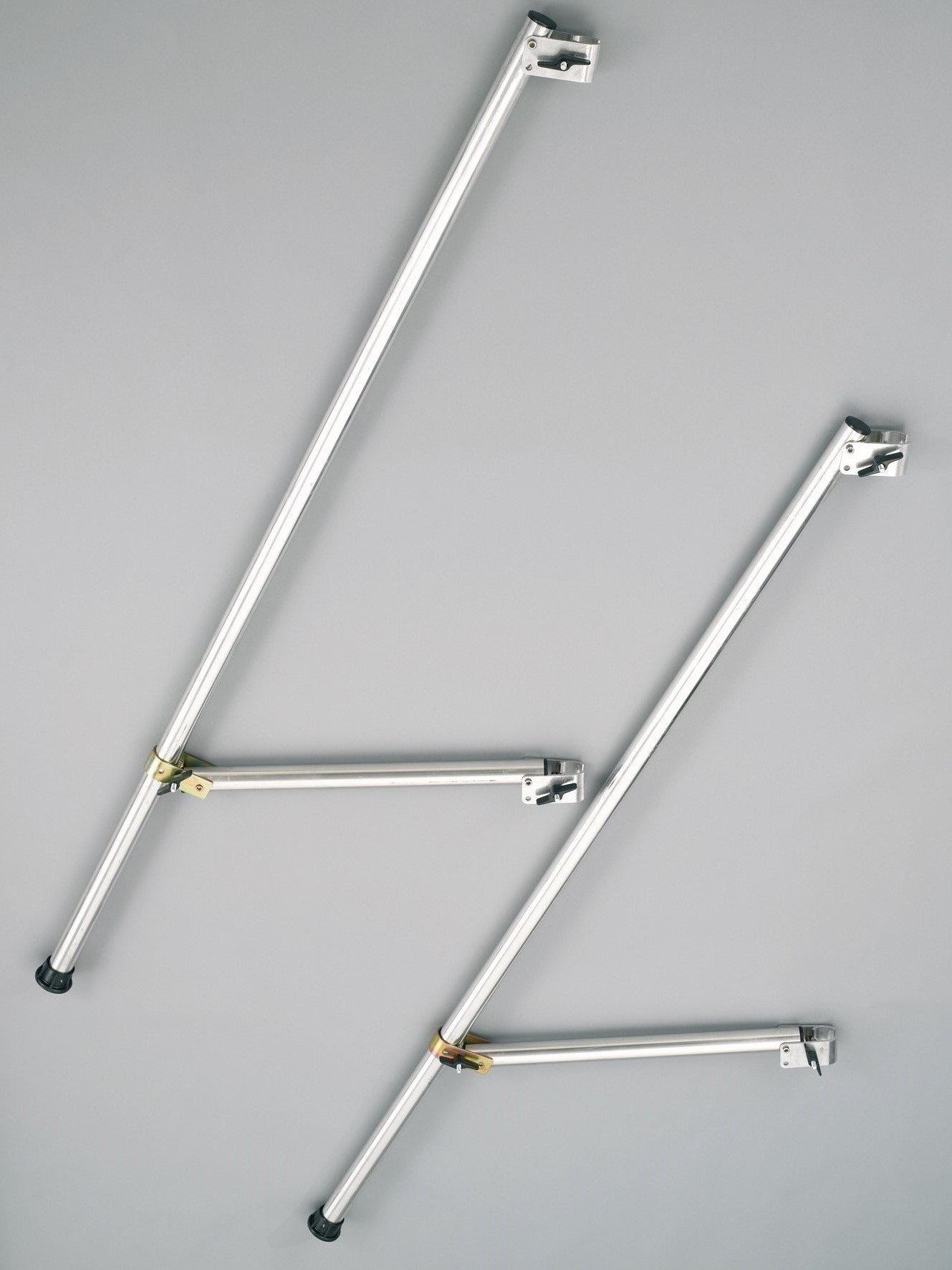 Pair of Stabilisers Outriggers for First 5 Aluminium Scaffold Tower