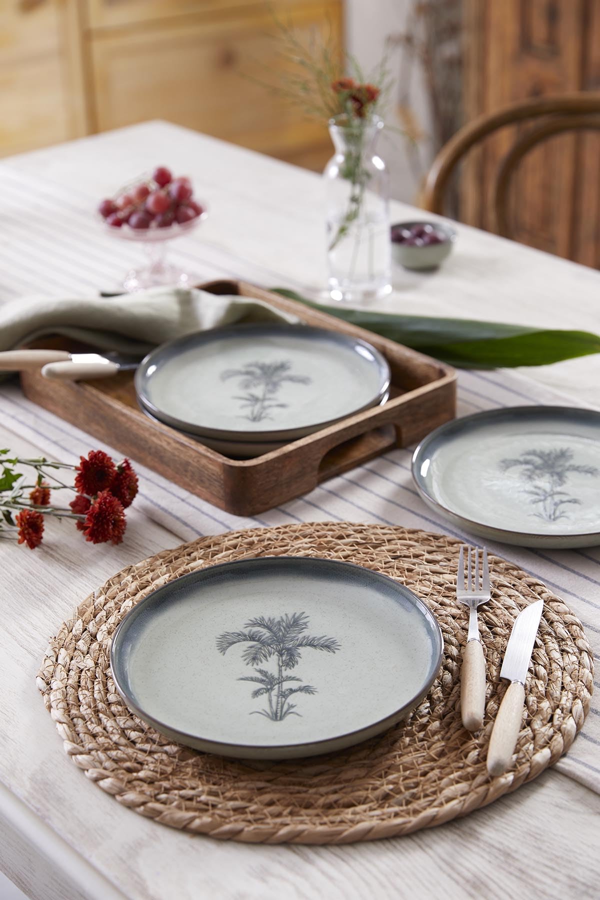 Kütahya Porselen Palmiye 4 Parça 21 Cm Pasta Tabağı 80795