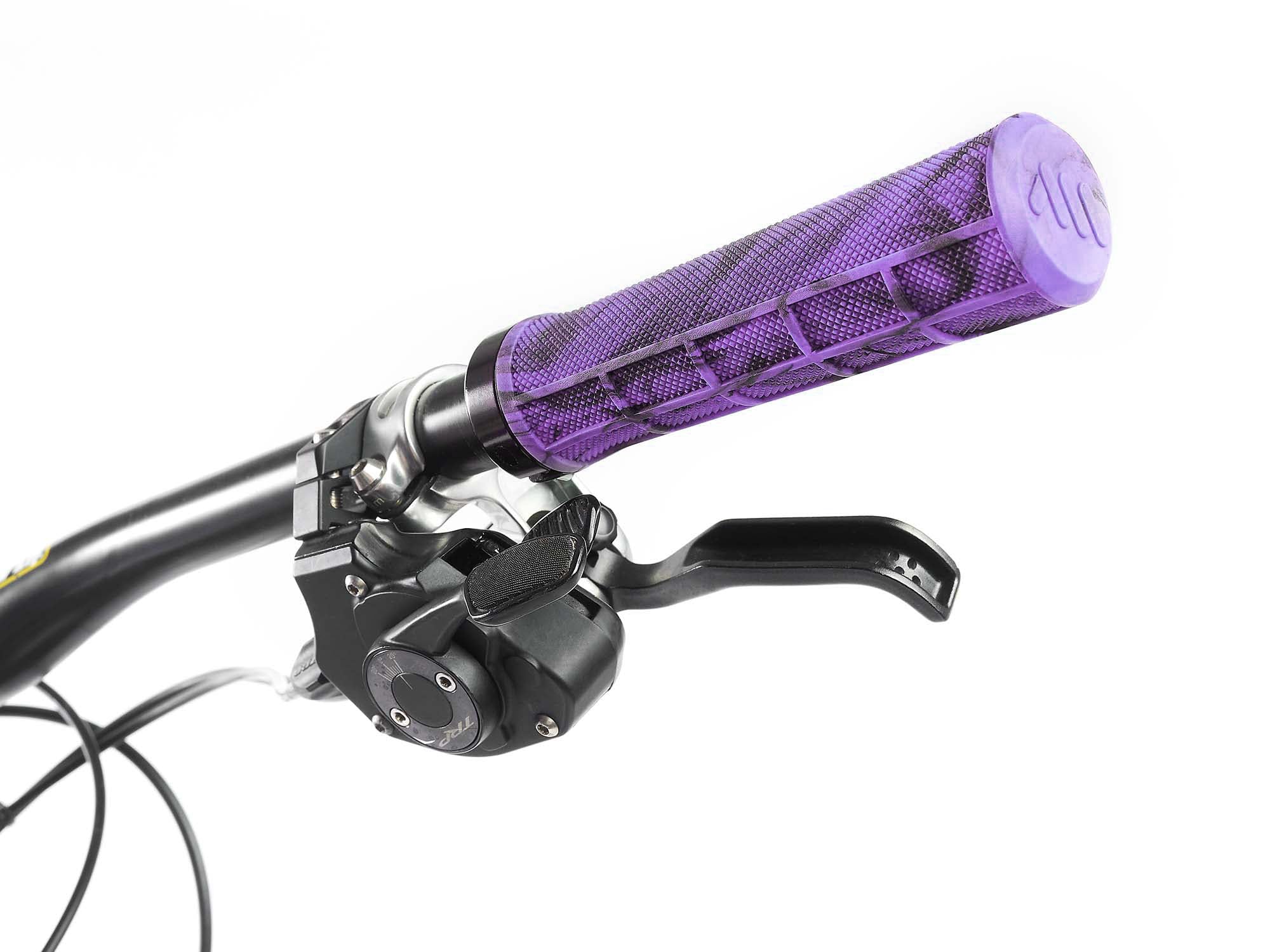 All Mountain Style AMS Berm Grips - Blokowana średnica stożkowa, wygodne uchwyty