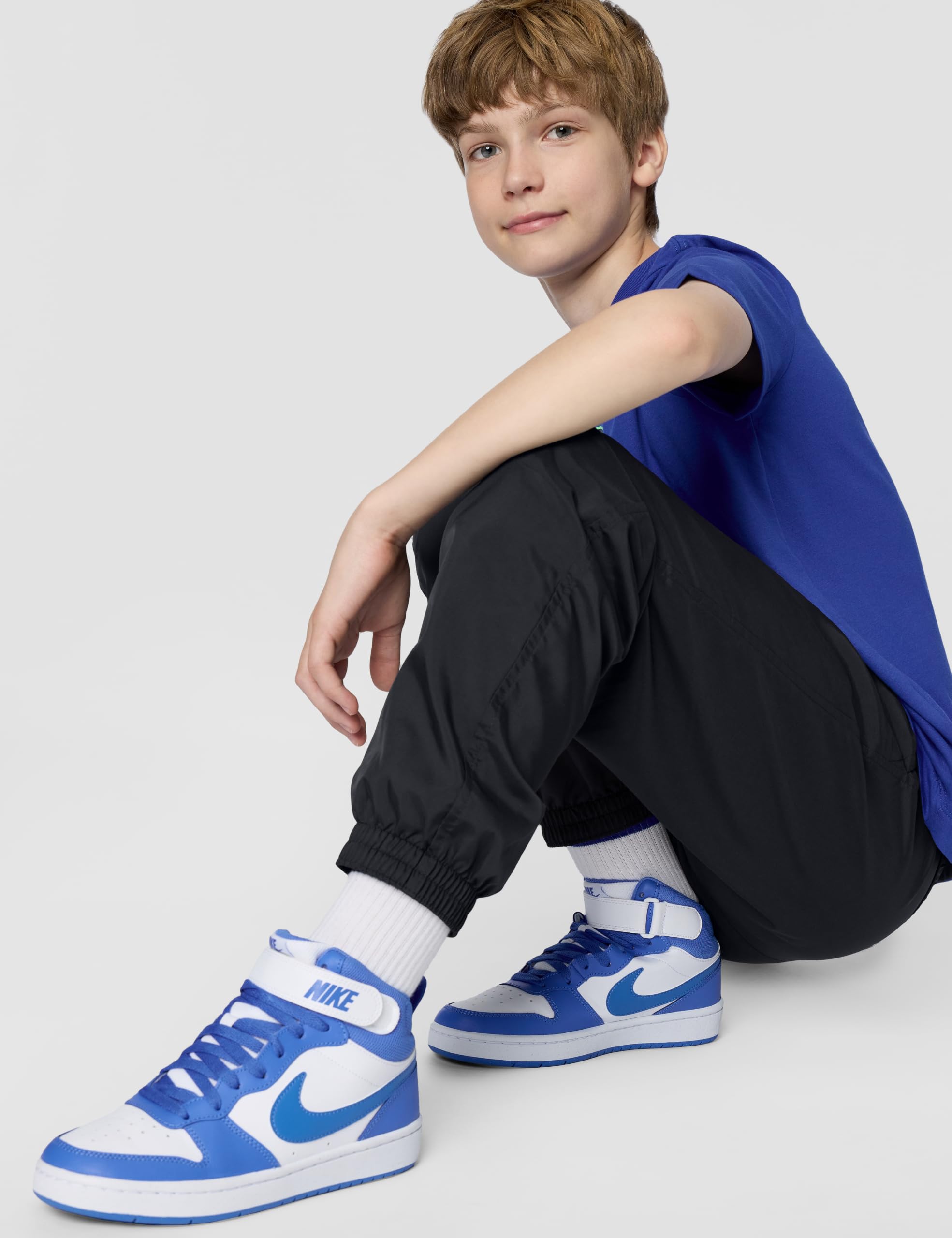 Nike Unisex Court Borough Mid 2 White/Blue Crystal-Blue Crystal-White Basketball Shoes UK 6