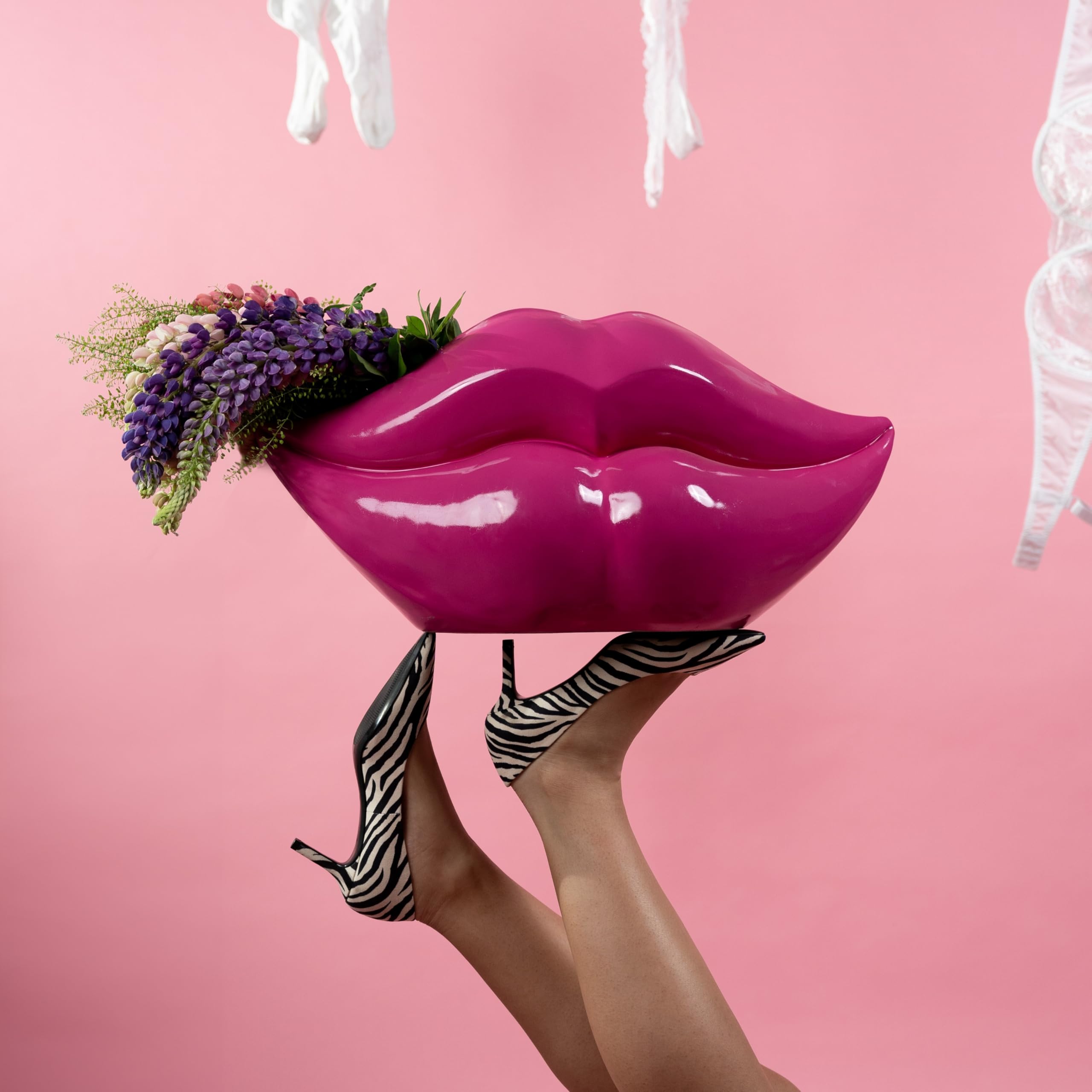 KARE Design vaso decorativo Lips, fuchsia, motivo bocca, labbra, bacio, per fiori secchi, stile pop art, idea regalo nozze, decorazione cameretta ragazze, 28 cm