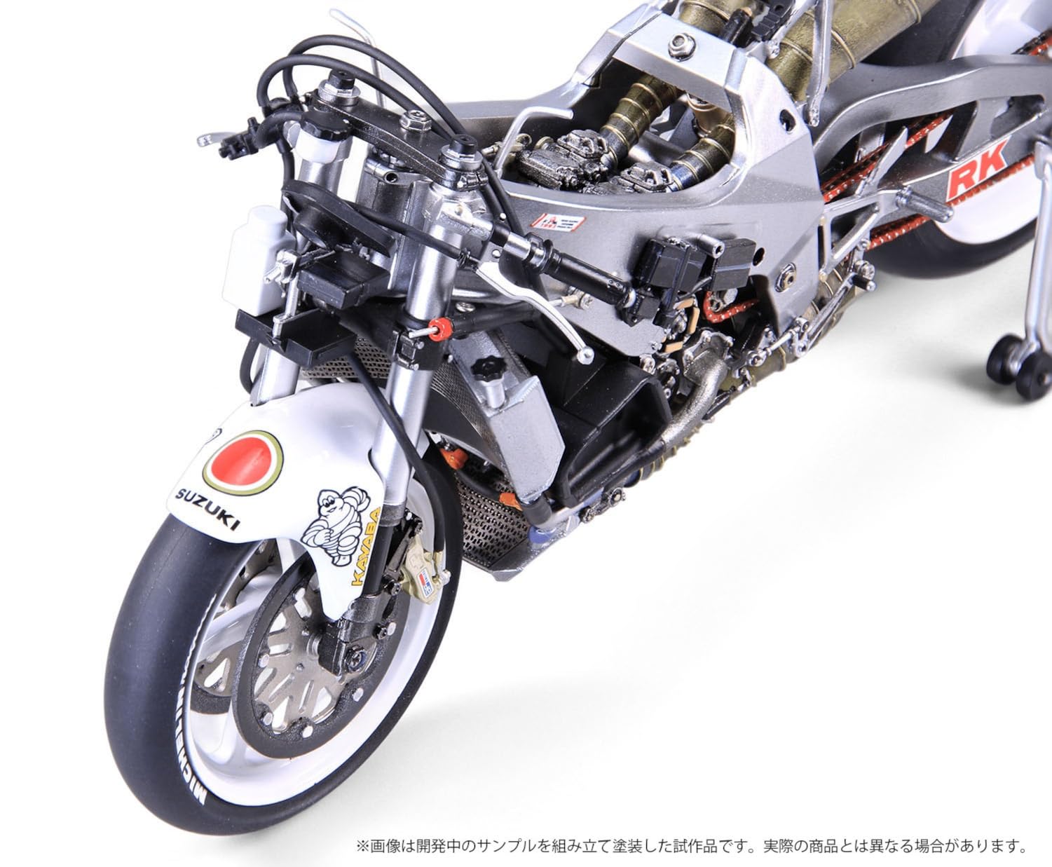 Beemax 13001 Suzuki RGV 500 1993 Campione del Mondo Moto 500 1:12 Model Kit