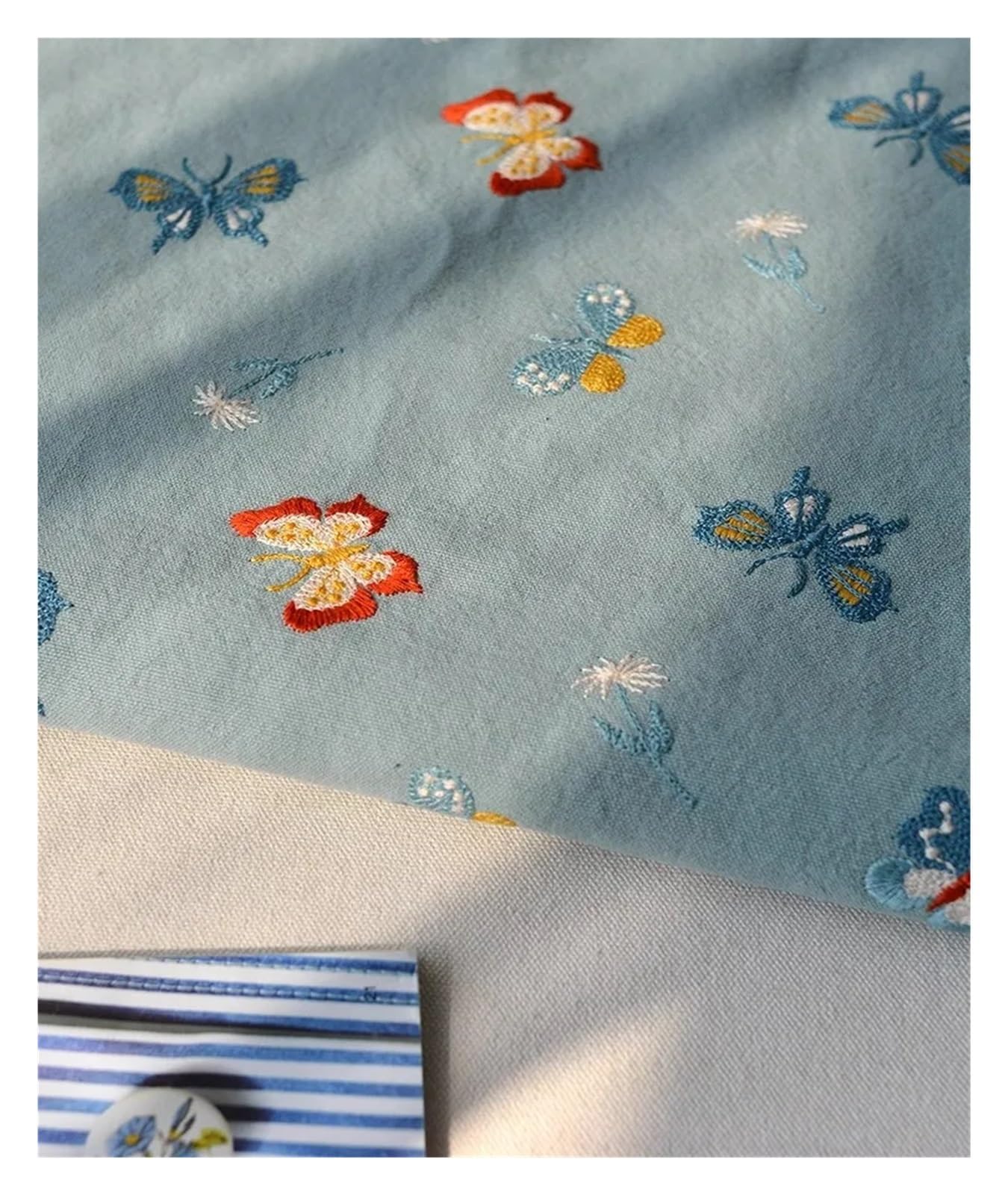 Tela de algodón y lino bordada con diseño de mariposas, hecha a mano, for sofá, almohada, mantel y bolso.(2 black)
