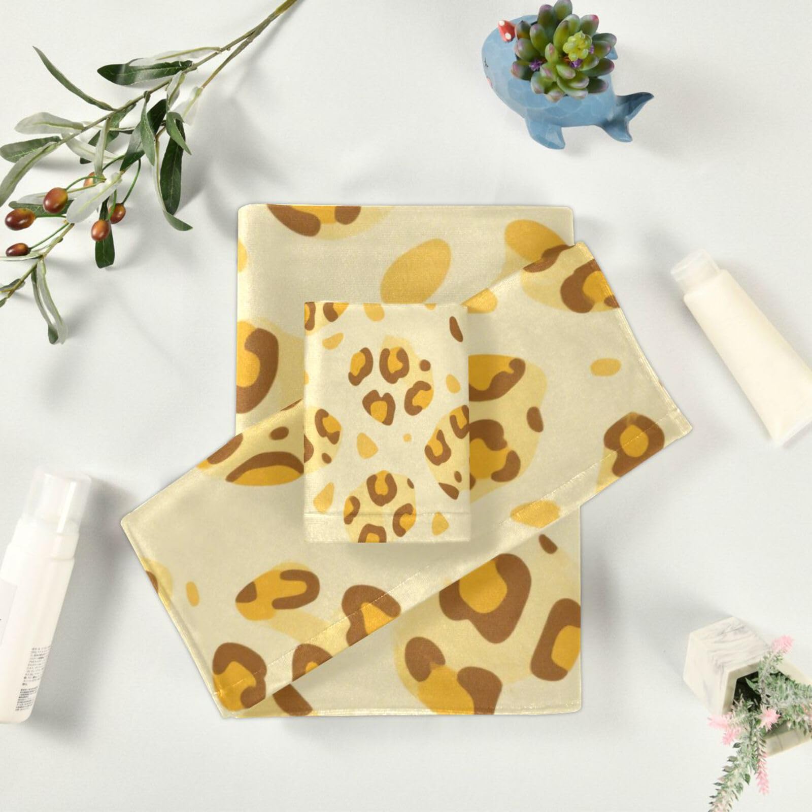 Set di 3 asciugamani da viso in microfibra con stampa leopardata gialla morbida, 1 asciugamano da bagno, 1 asciugamano per le mani, 1 panno per la casa, cucina e famiglia