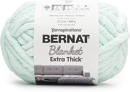 Miniatura 8 de Bernat Manta de estambre extra grueso, color azul niebla, 1 paquete de 21.12 onzas  21.12 oz  100% poliéster  # 7 Jumbo  72 yardas para tejer,
