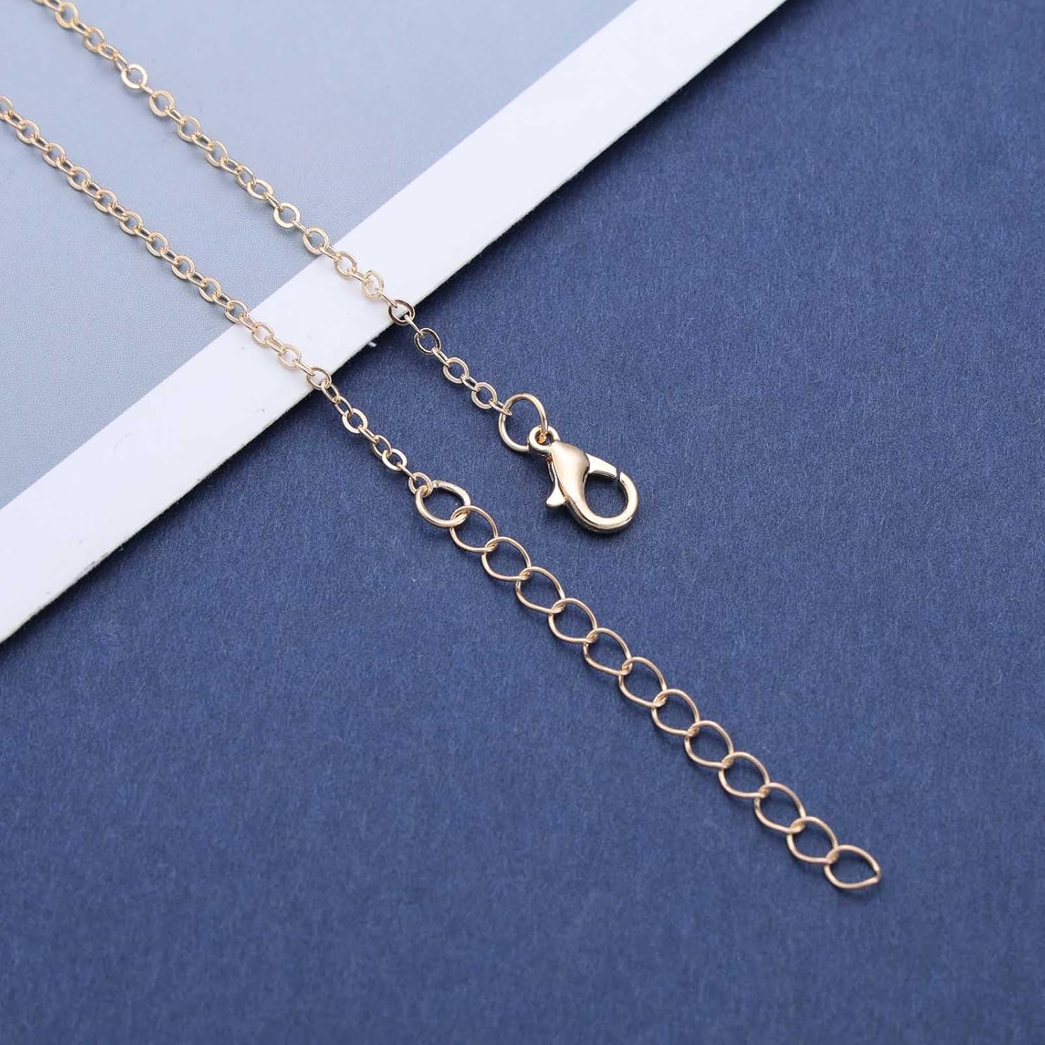 Bohemian Mermaid Fishtail Choker Necklace Gold Pearl Fishtail Pendant Necklace Pearl Station Box Chain Necklace White Pearl Collar Necklace Jewelry for Women Gifts - Image 7