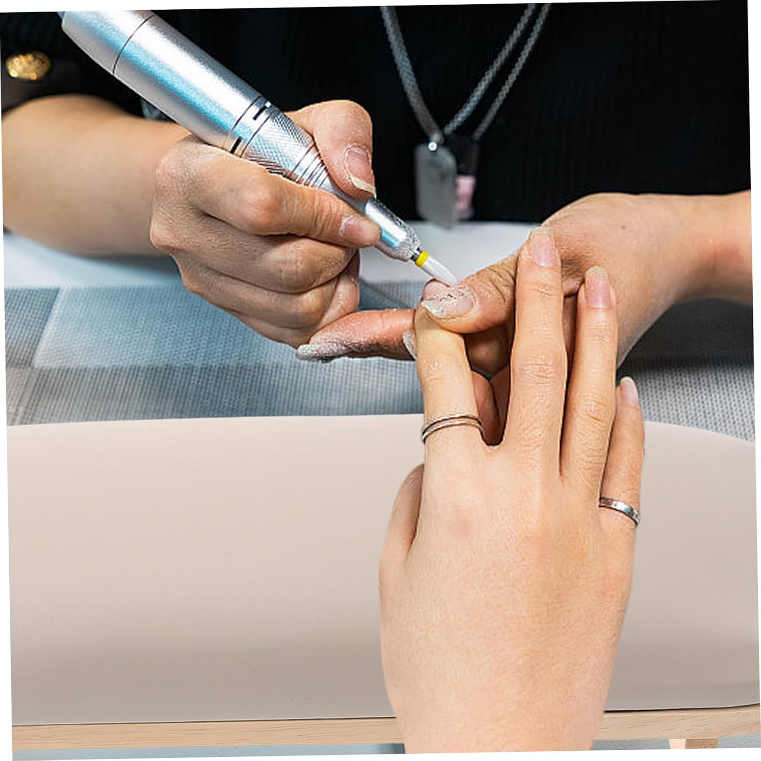 Nail Stand Hand Rest Pillow Manicure Hand Rest Stand Luxury Leather Arm Rest for Nail Techs Comfortable for Levels