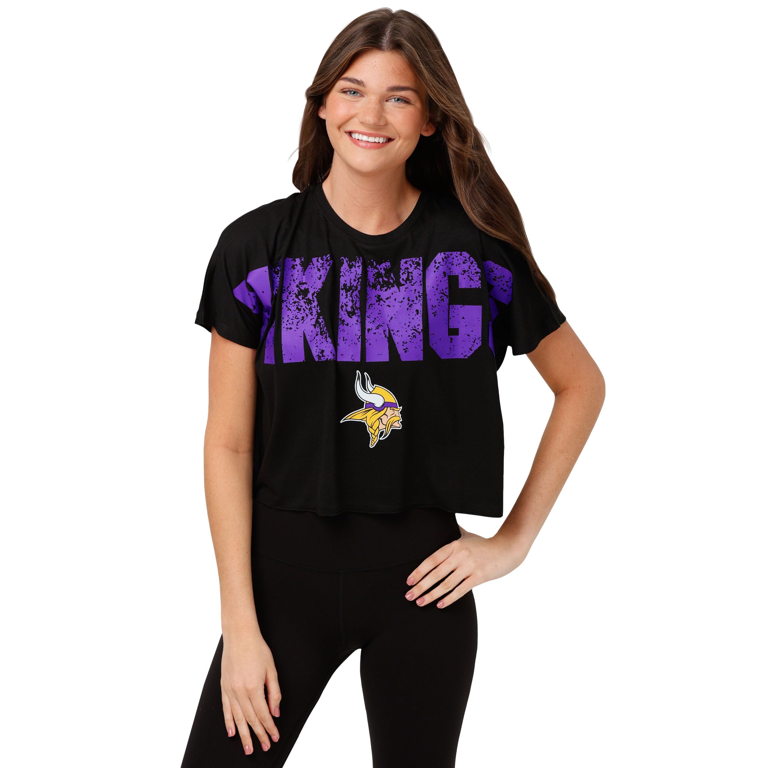 FOCO NFL Womens NFL Team Logo Ladies Fashion Distressed Wordmark Crop Top Shirt