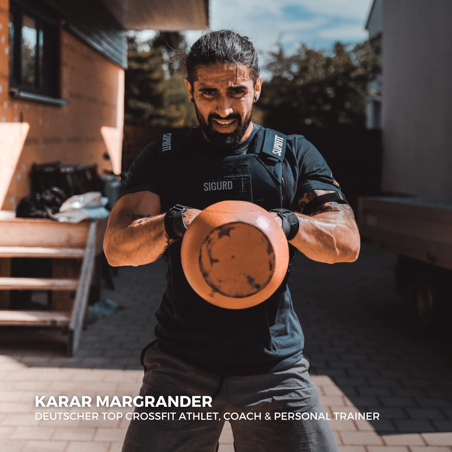 Suprfit - Pesi Kettlebell Pro Competition, da 8 – 32 kg | per sollevamento pesi, crossfit, bodybuilding | in qualità da studio professionale | in acciaio