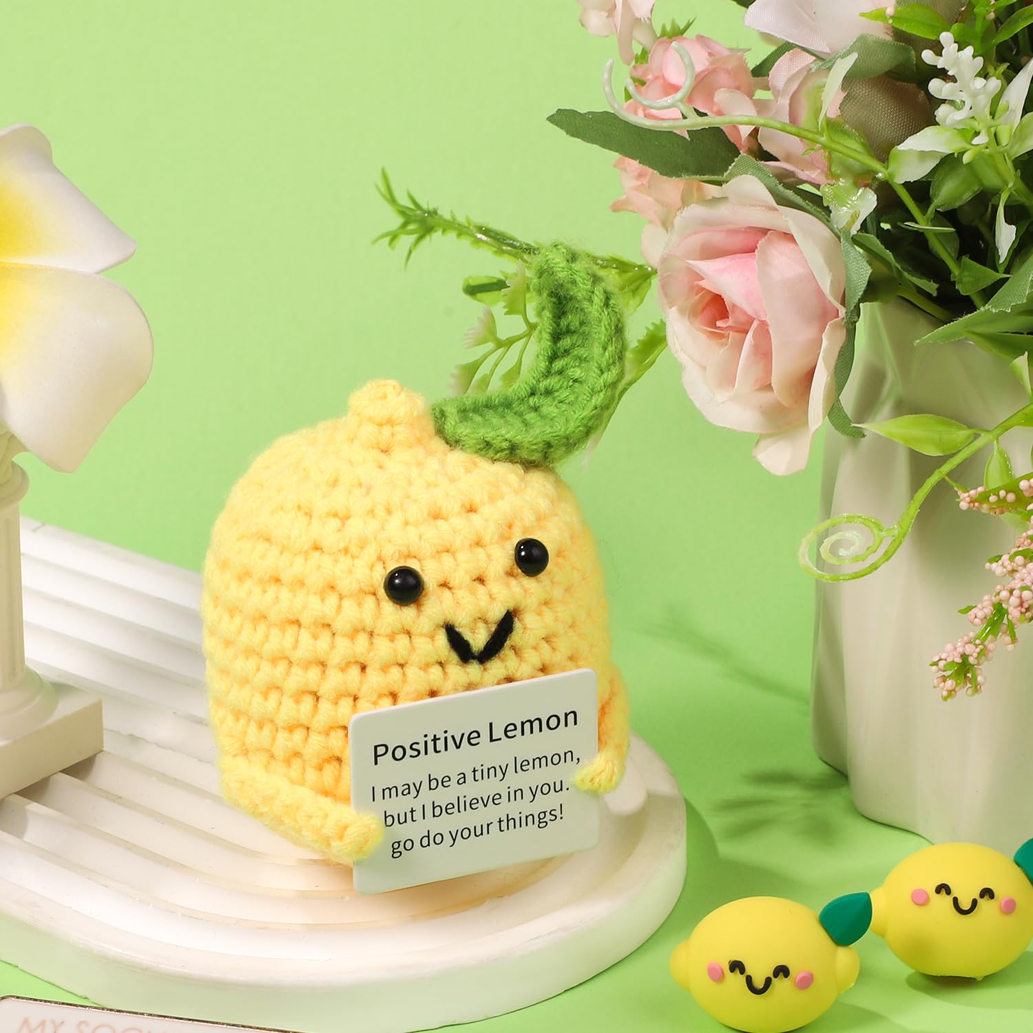 Positive Lemon Häkelpuppe – Niedliche Zitrone Mit Ermutigungskarte, 4,5x7 Cm, Für Deko & Als Geschenk