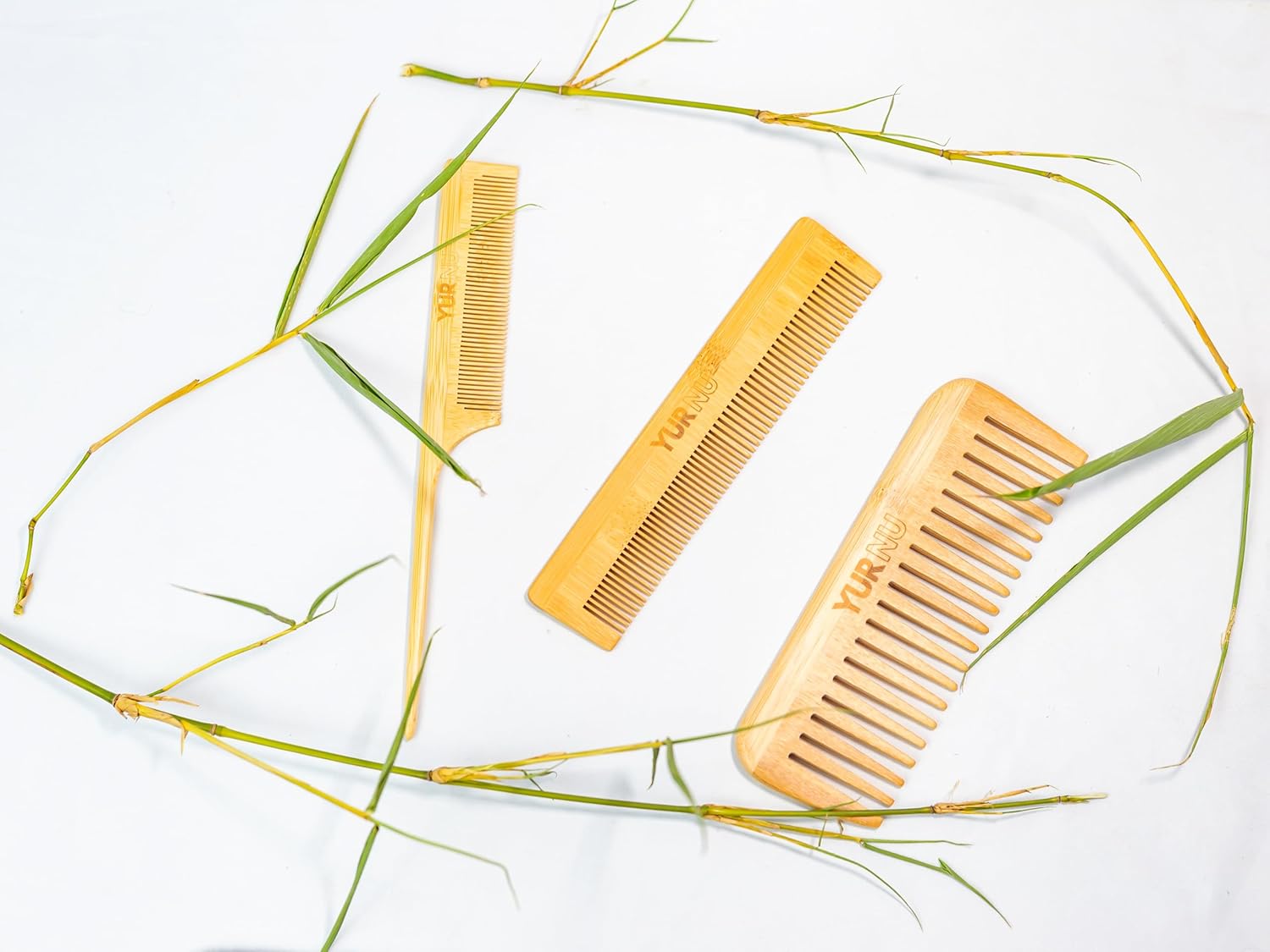 バンブーブラシとコームセット &ndash; エコフレンドリーで生分解性