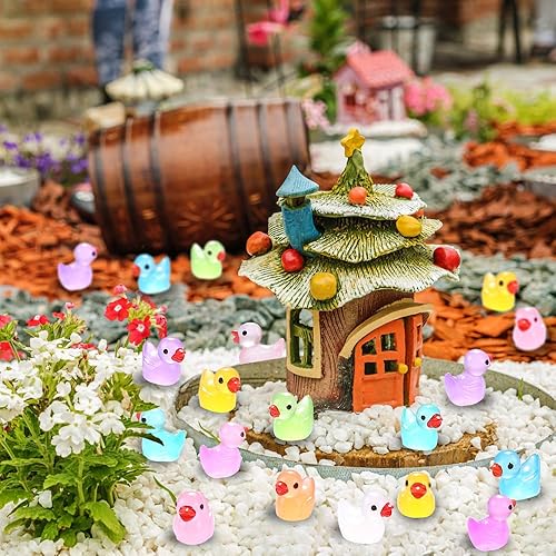 Miniatura 4 de DULEFUN 200 piezas de pequeños patos pequeños luminosos de 10 colores pequeños pequeños que brillan en la oscuridad, figuras de pato de resina a