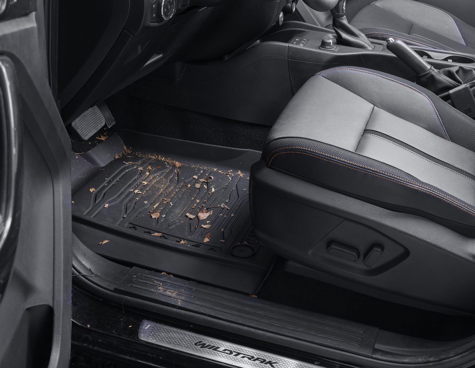 Original Ford Ranger 2019-Aktuell Allwetterfußmatten in Wannenform für Vorne 2208140