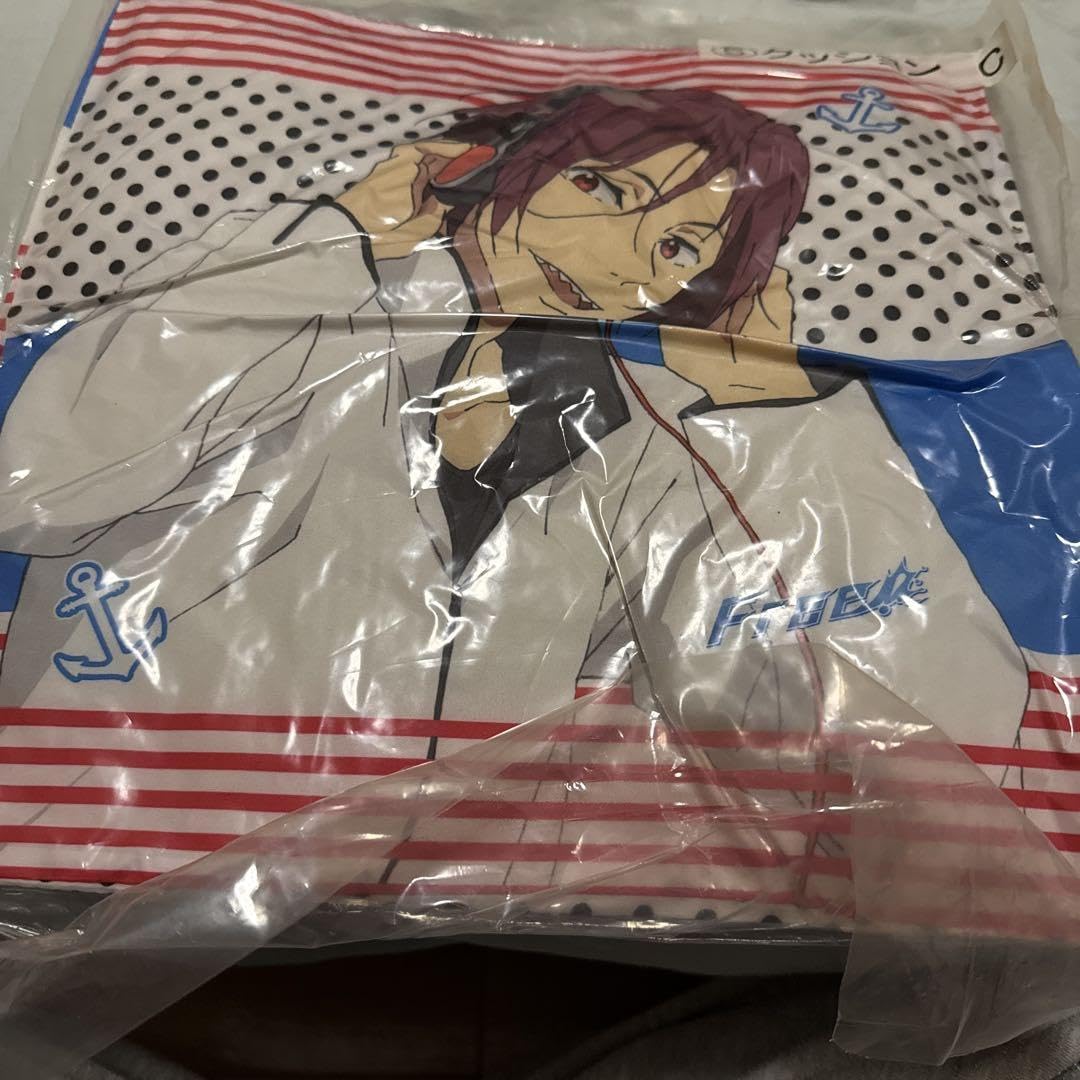 Amazon.co.jp: Free 松岡凛 クッション : ホビー