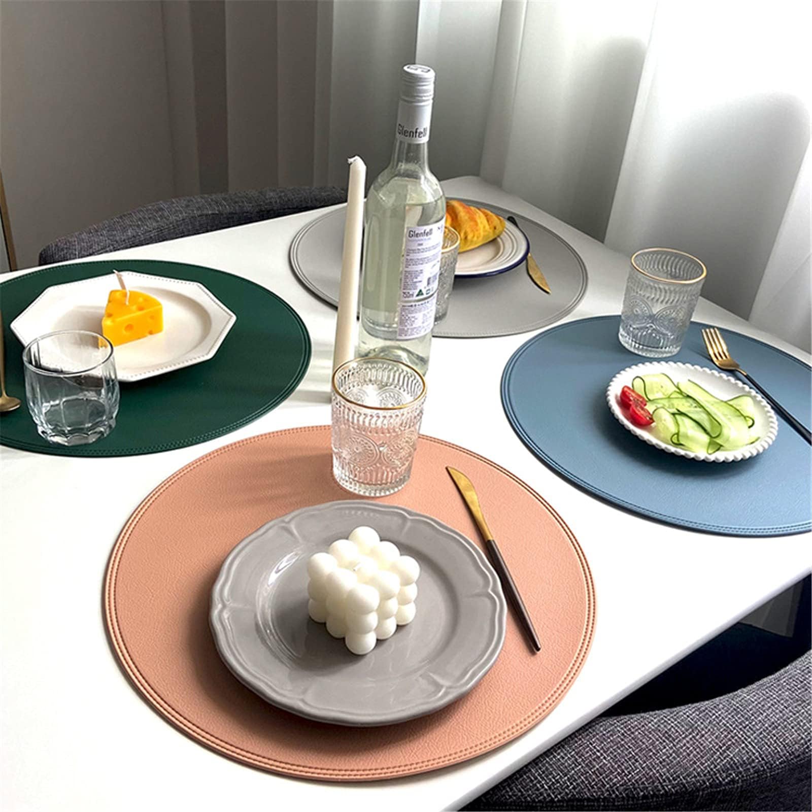 Runde Tischsets aus Leder, 6 Stück Platzsets Ø 38cm, PVC Abwaschbar Platzdeckche für den Esstisch (Schwarz,6 Stücke)