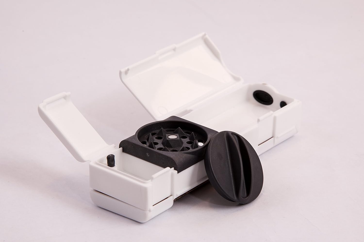 Combie Grinder All in One Herb Grinder with Rolling