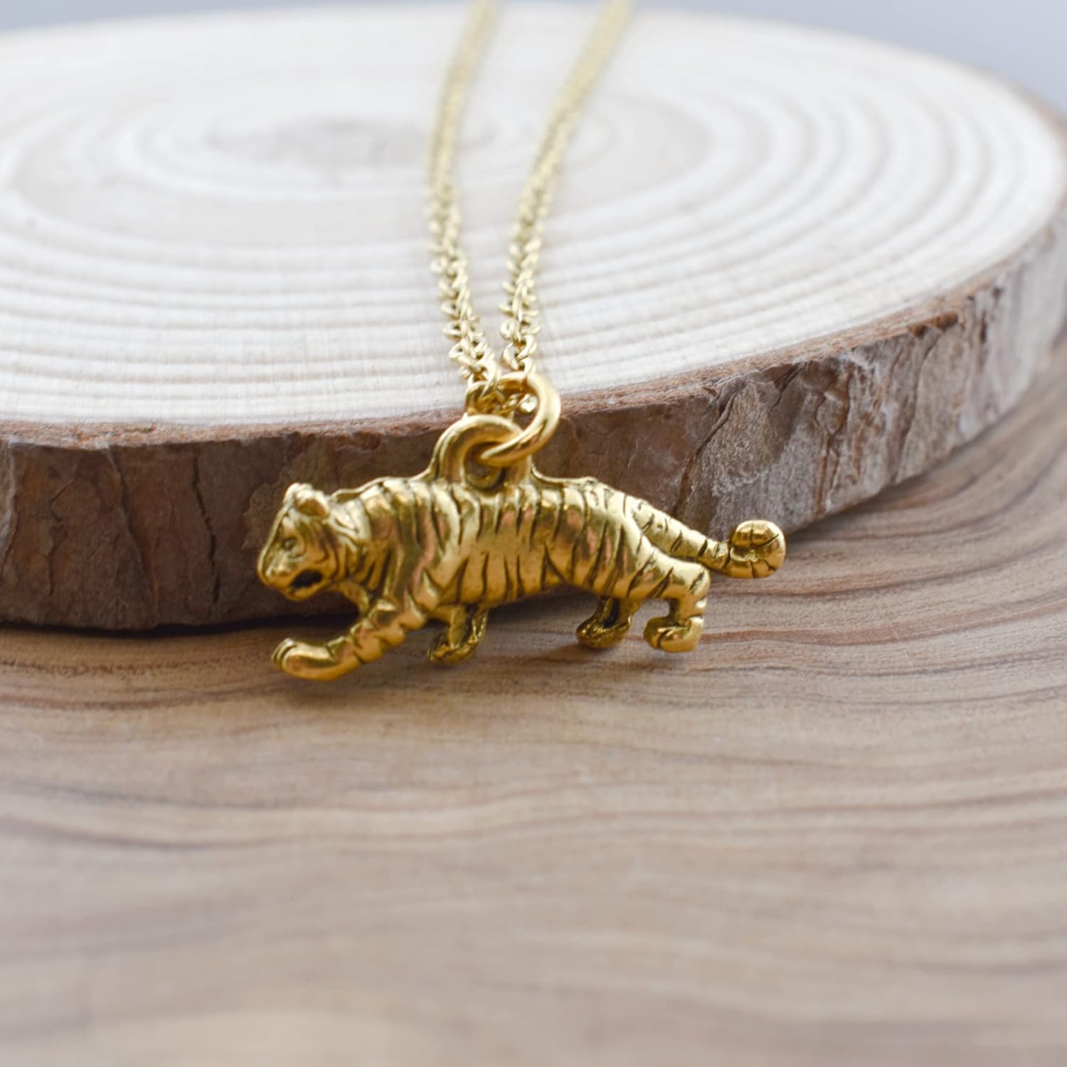MOM & THREE DAUGHTERS 3D Tiger Necklace in Gold Plated Pewter | 18" + 2" Extender Chain | Unisex Jewelry | 12mm x 23mm