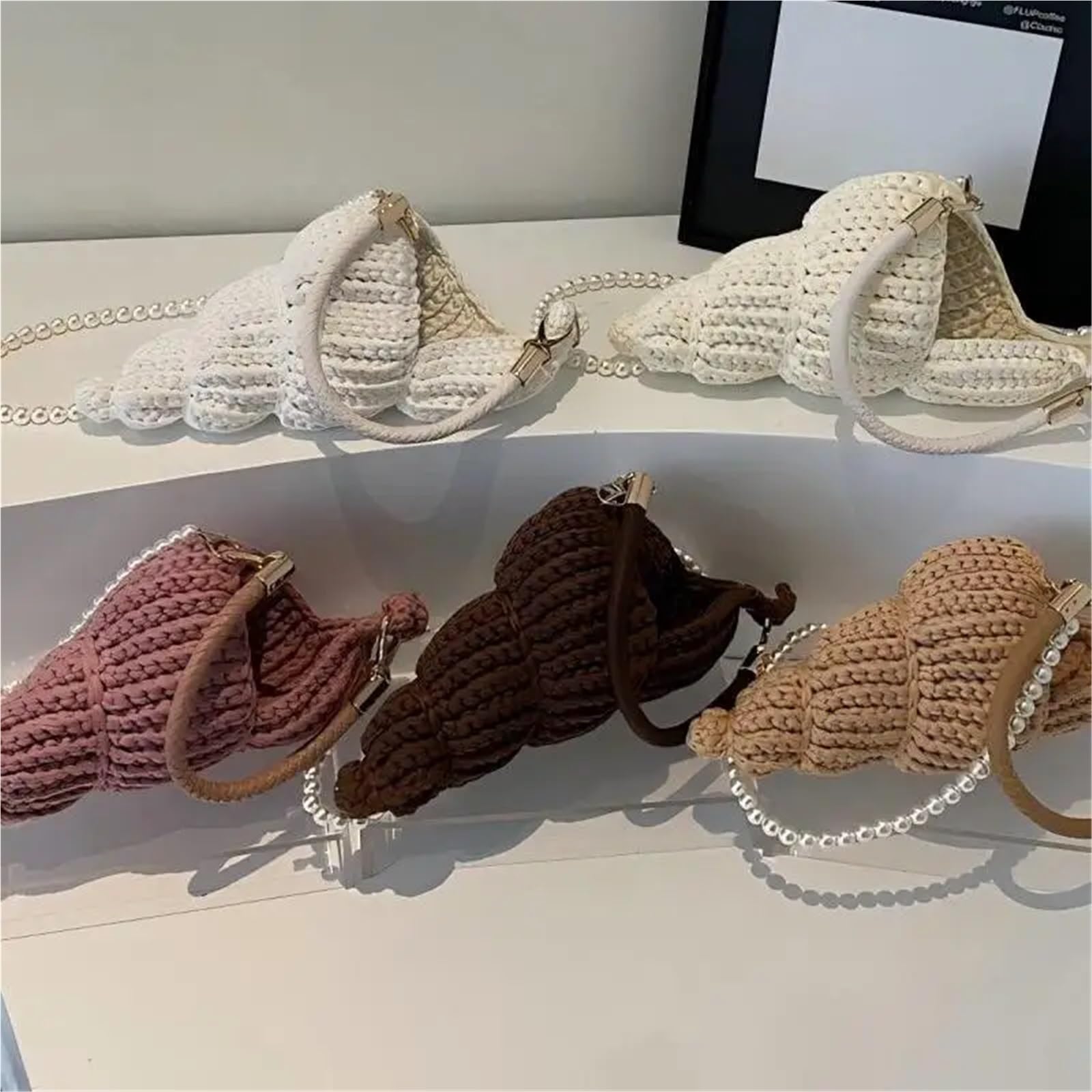 Bolso Crochet Bolso bandolera de concha de mar tejido a mano en color puro