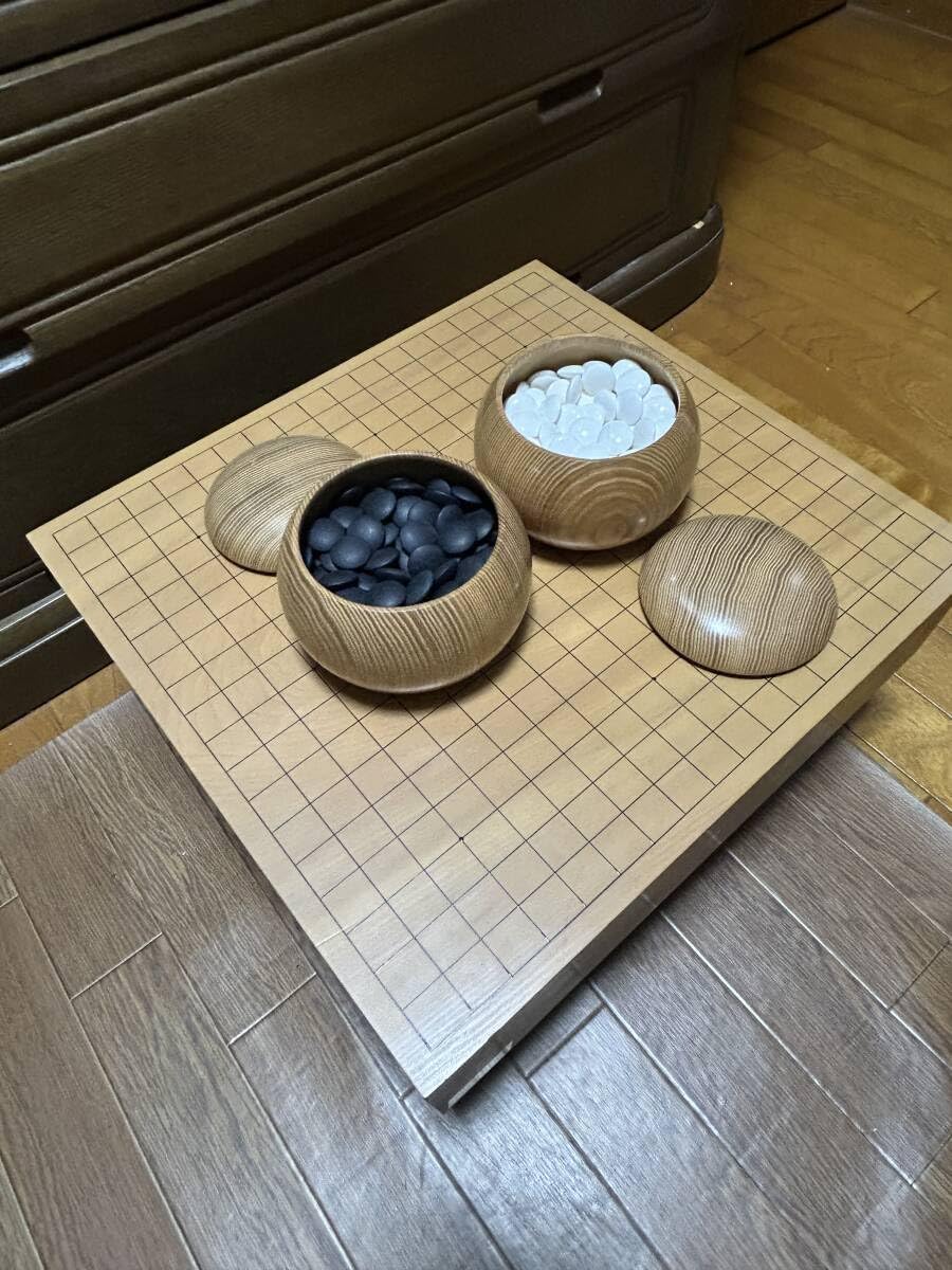 囲碁セット 日向特製 蛤碁石(本蛤白 本那智黒 30号) & 碁笥(碁石いれ 囲碁セット 日向特製 蛤碁石(本蛤白 本那智黒 30号) & 碁笥(碁石いれ