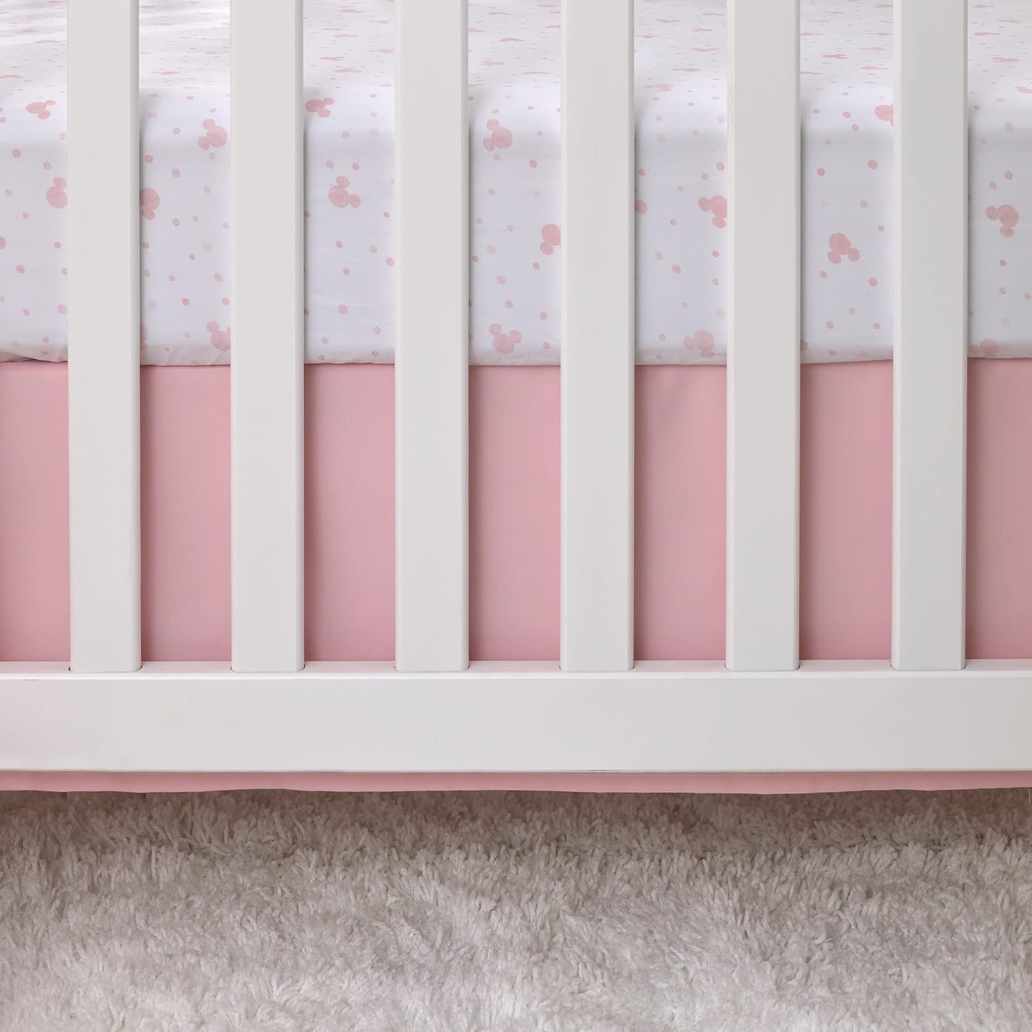 Disney Minnie Mouse Lovely Little Lady Pink and White Minnie Icon and Polka Dot Fitted Crib Sheet