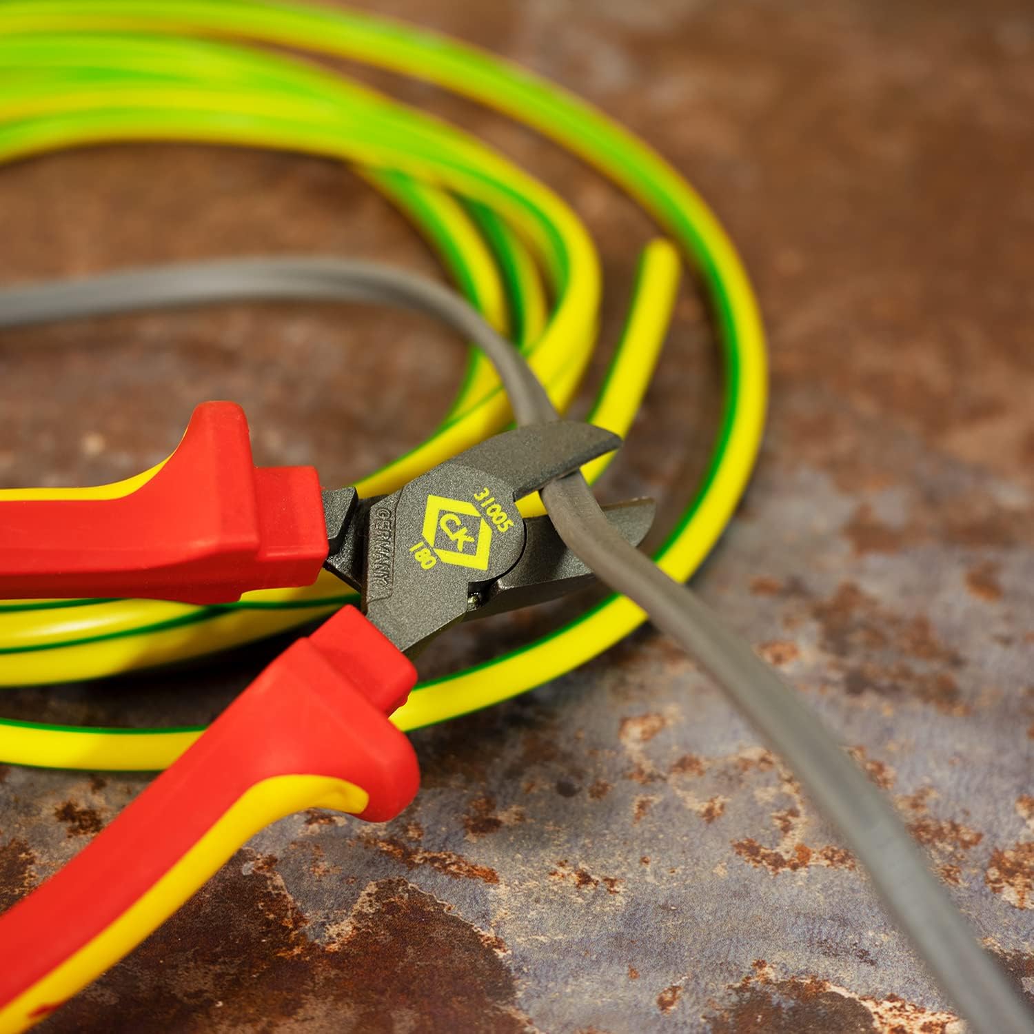 C. K Tools 431005 RedLine VDE Insulated Diagonal Cutting Pliers, 7-3/8-Inch OAL