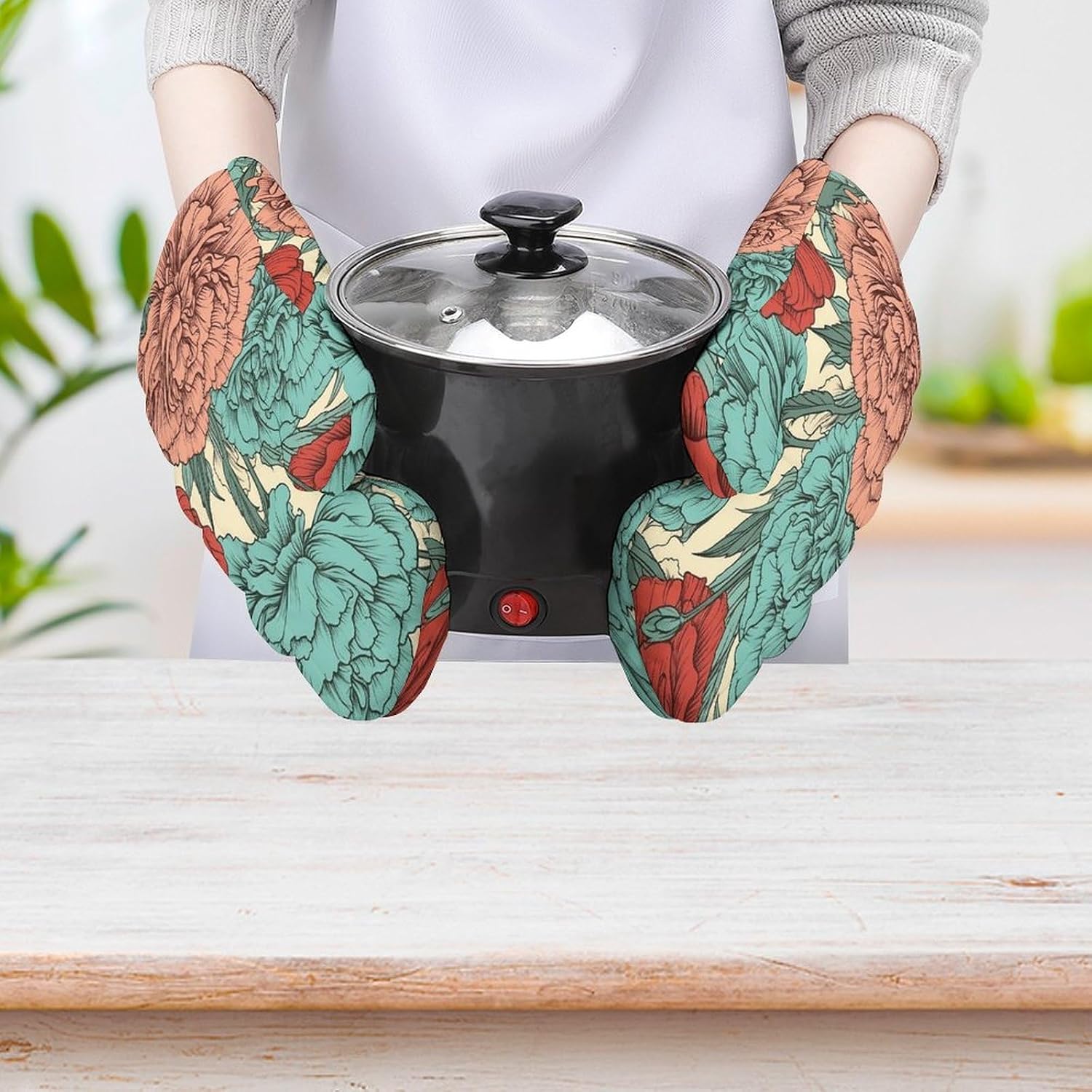 2 Pcs Oven Mitts Heat Resistant Kitchen Gloves Soft Safety Carnations of Red Colors Oven Glove for Microwave, Barbecue