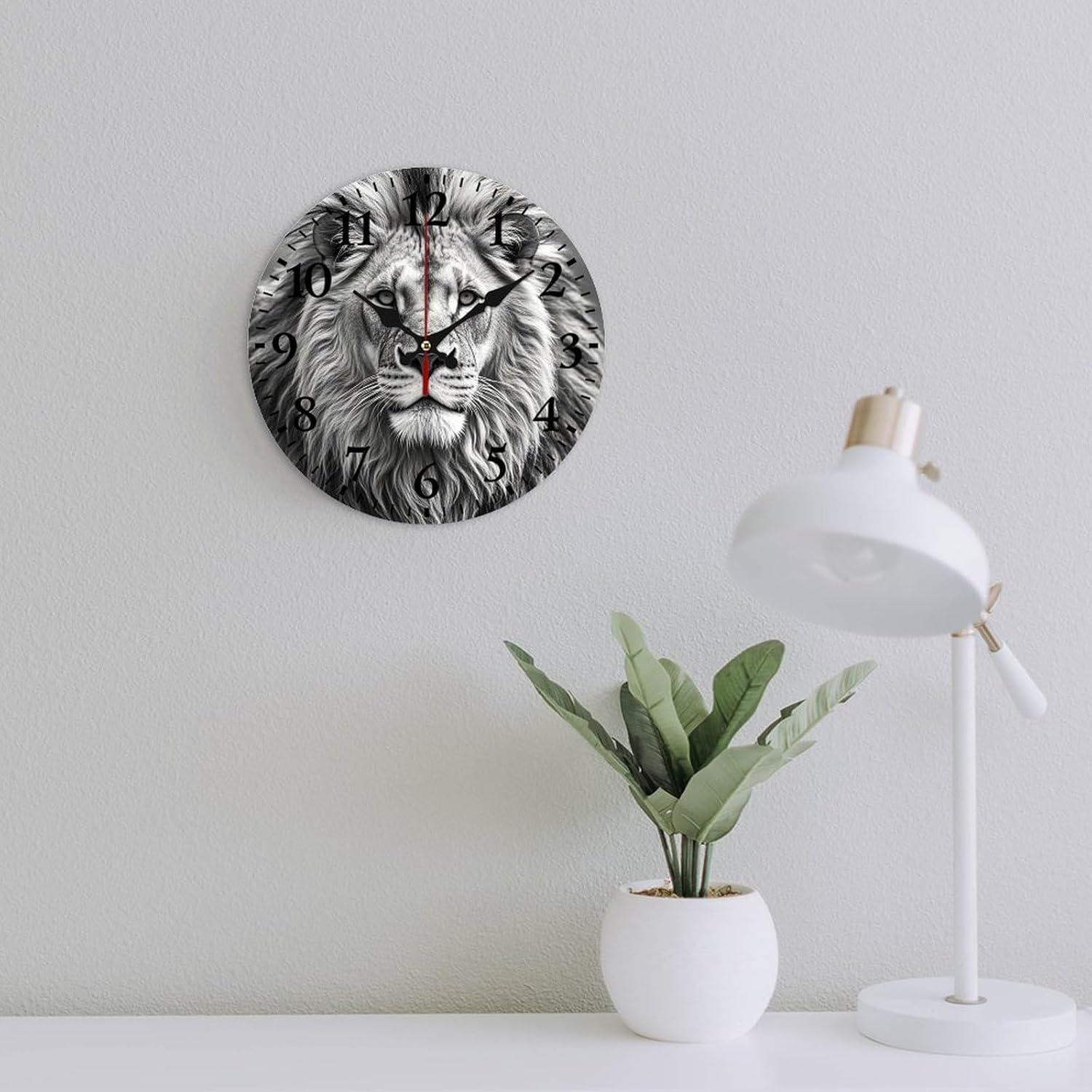 Wall Clock 34cm/13.39in Non-Ticking Silent Modern Simple Style Round Decor Clocks Black And White Lion Head Clock Decorative Battery Operated Wall Clocks for Office Living Room Bedroom Home Decor
