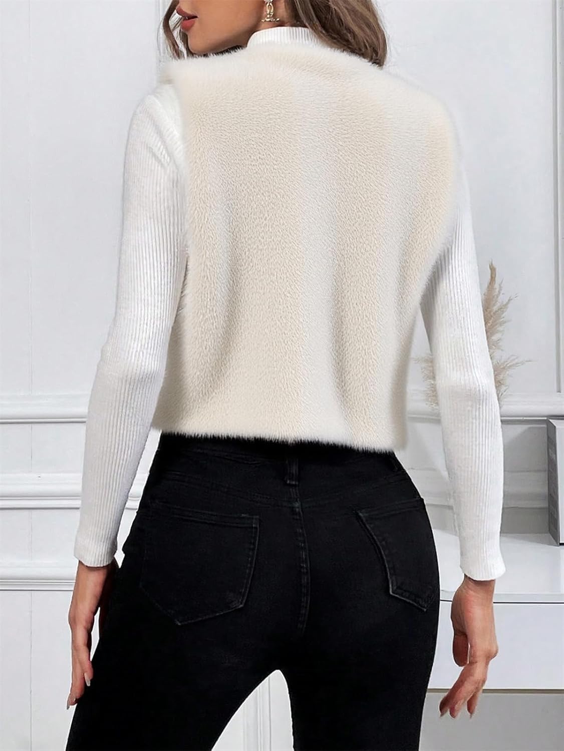 Women Winter Vest Warm Coat Faux Fur Vest Furry Fluffy Classic Furry Sleeveless Outwear Casual Slim Overcoat - Image 3