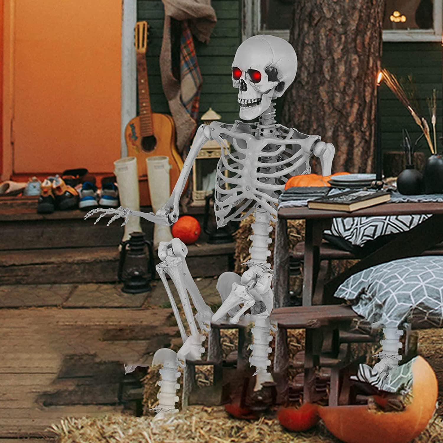 Szkielet naturalnej wielkości na Halloween, 2024, możliwy szkielet całego ciała, wiszący szkielet, dekoracja na Halloween z 7 ruchomymi przegubami, sufit, rekwizyty na Halloween, upiorna dekoracja