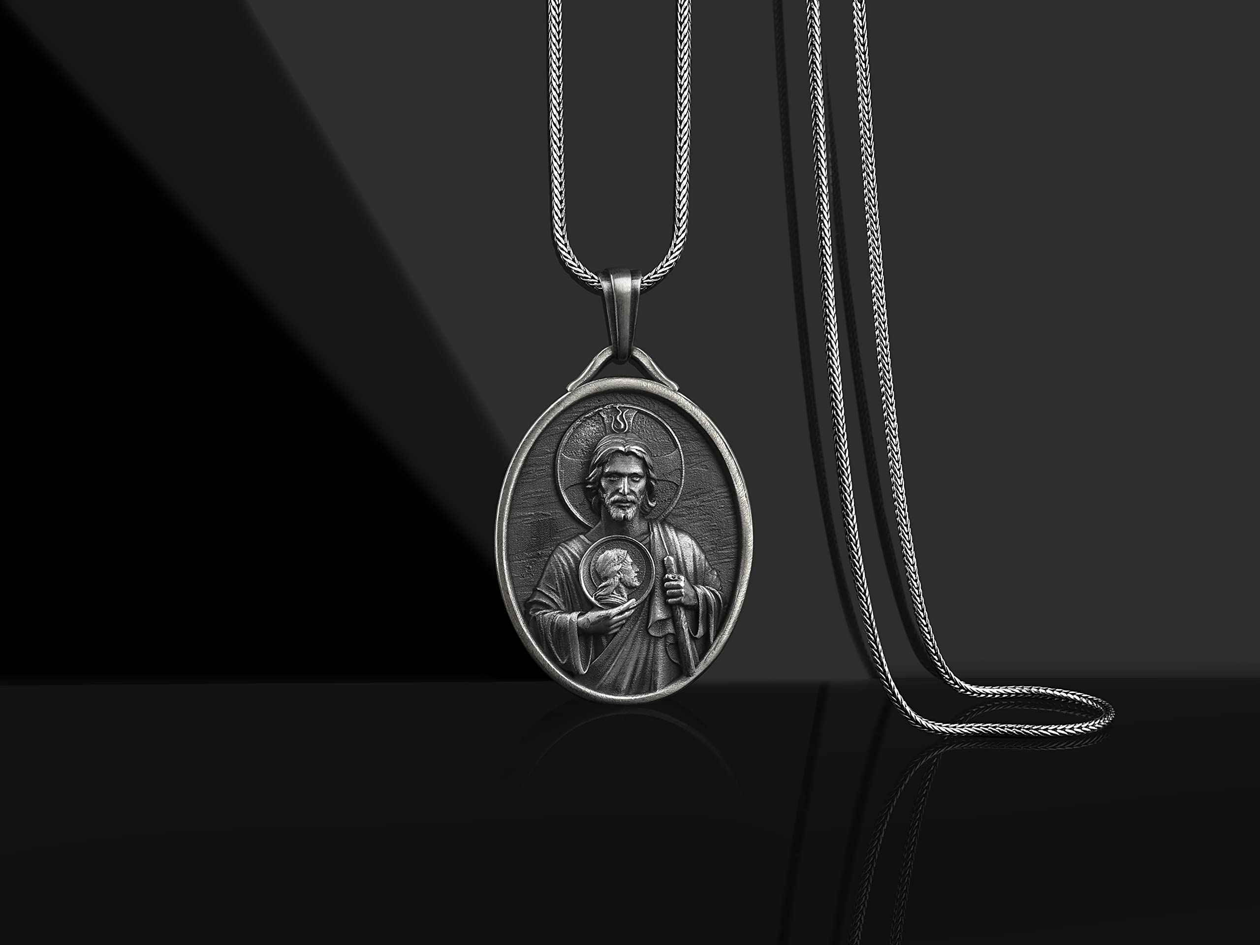 BySilverStone - Medalla De San Judas, San Judas Tadeo, Imagen De Edesa, Collar Personalizable, Collar De Medalla Católica, Collar Con Colgante Católico,